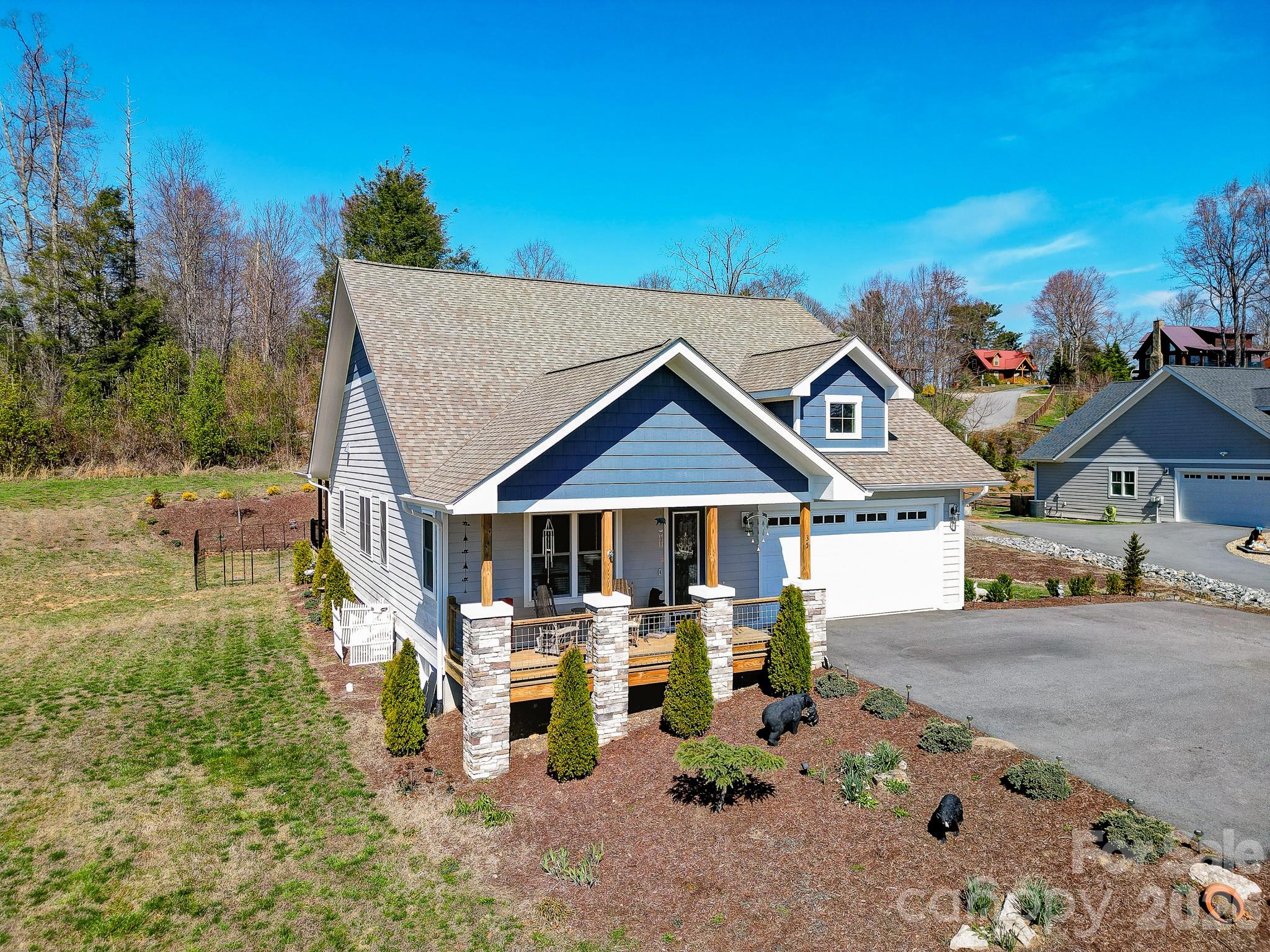 35 Cider Hill Lane — Hendersonville