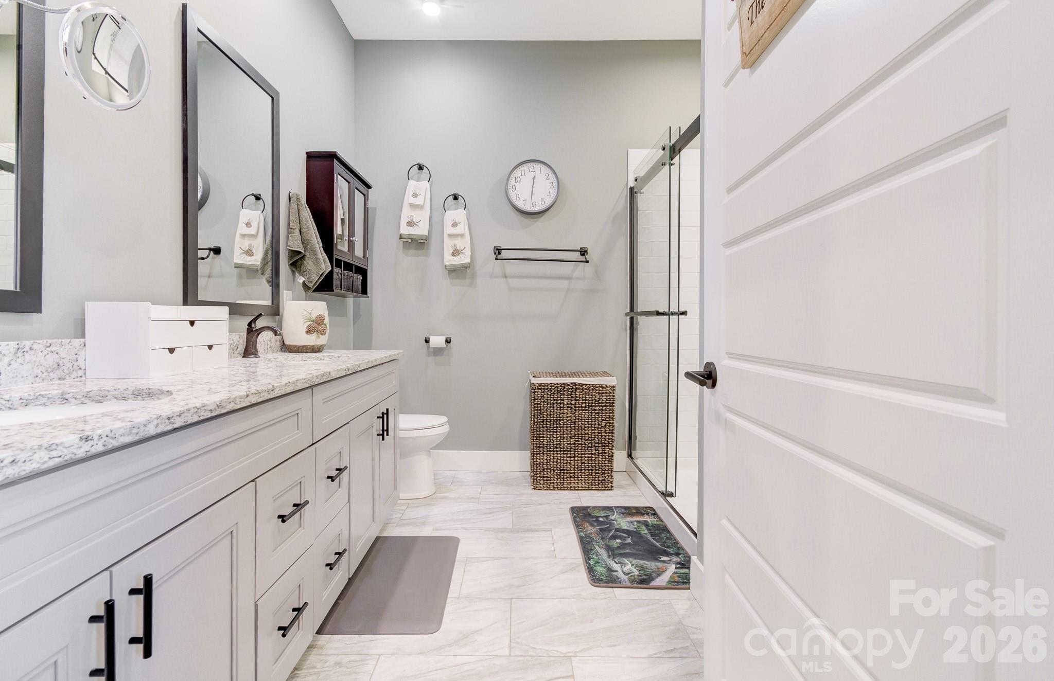 35 Cider Hill Lane — Hendersonville
