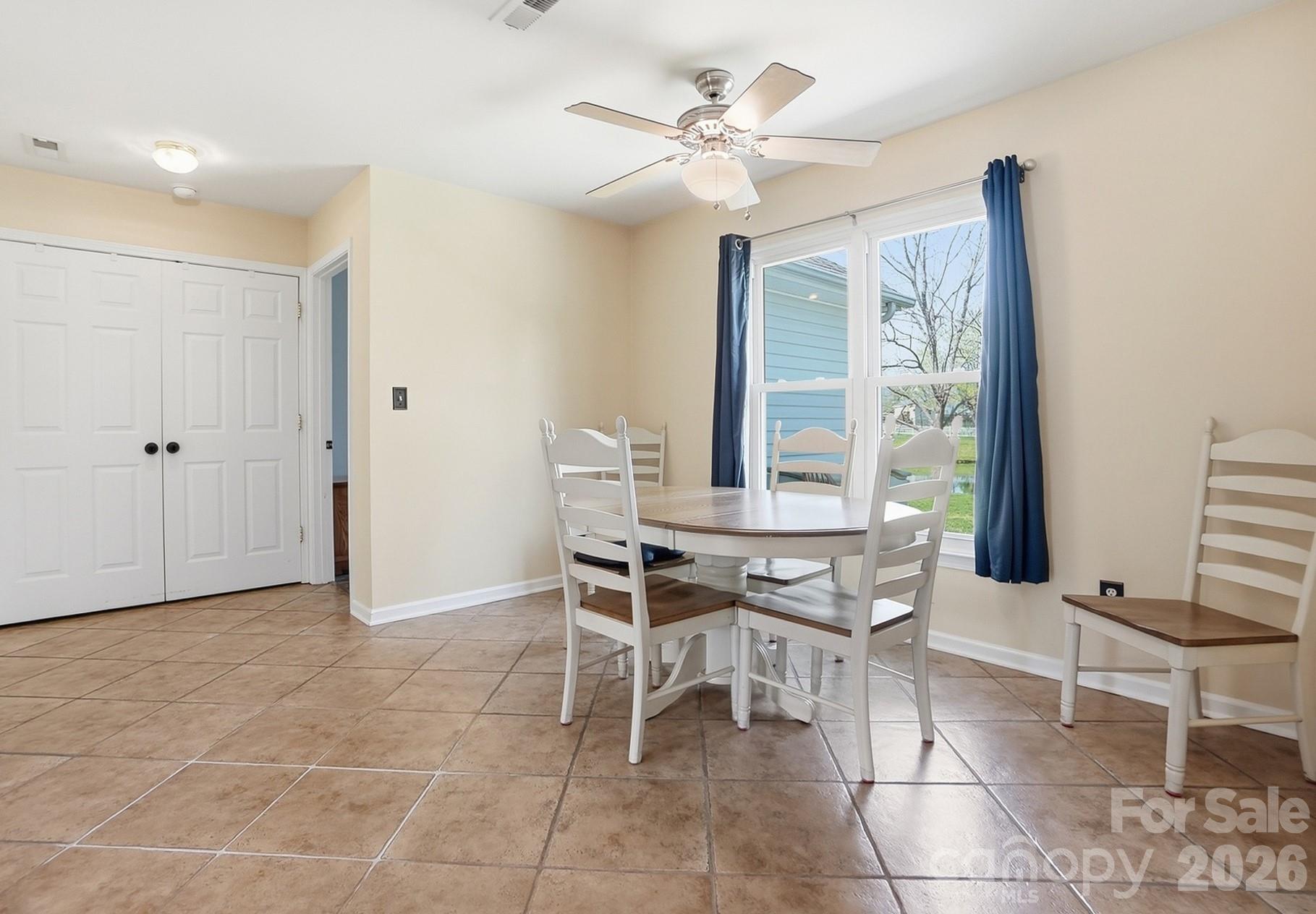1009 Onotoa Drive — Indian Trail