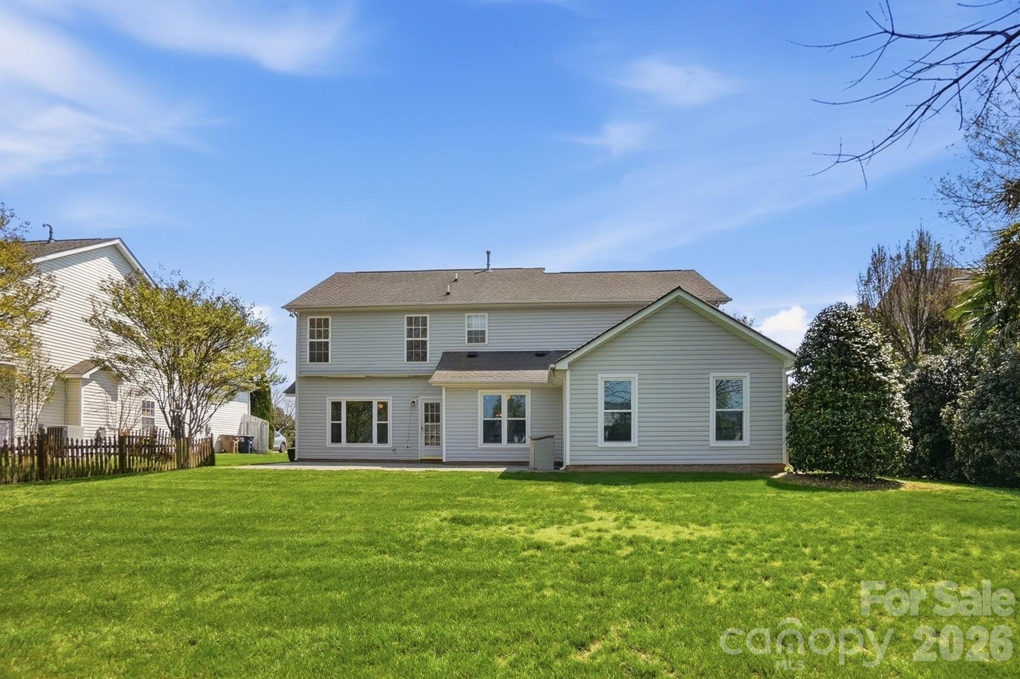 1009 Onotoa Drive — Indian Trail