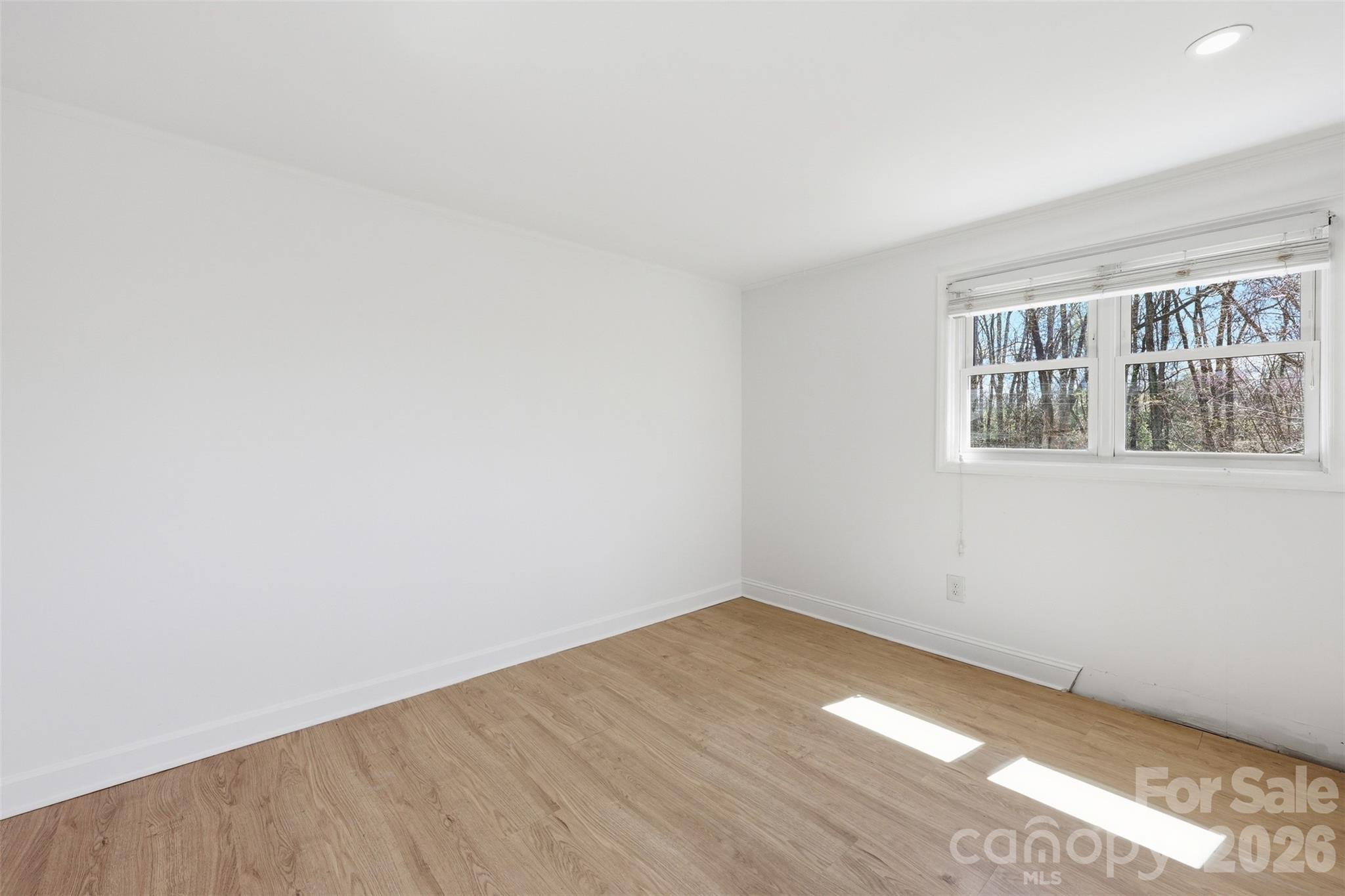 4920 Bright Road — Charlotte