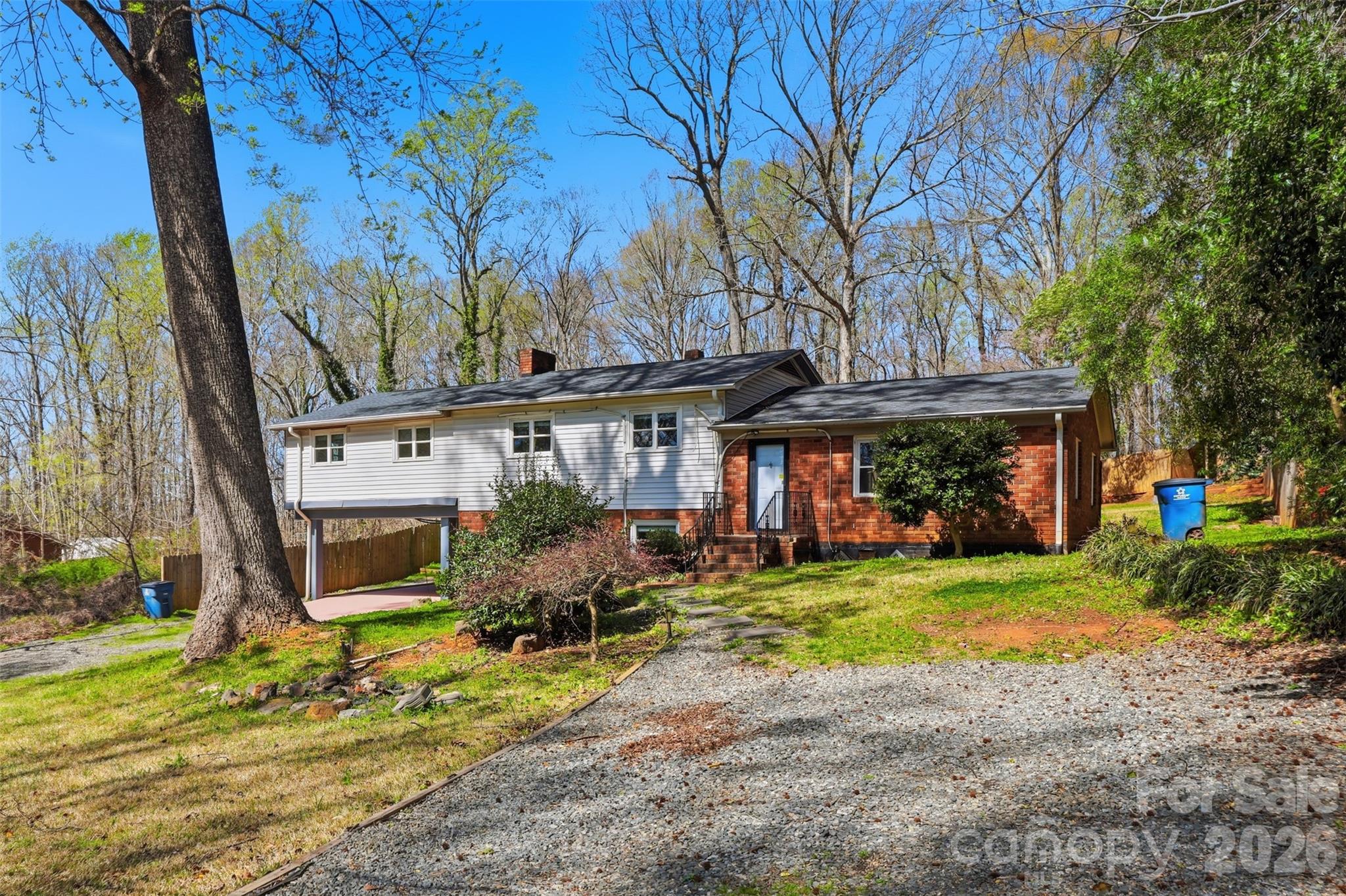 4920 Bright Road — Charlotte