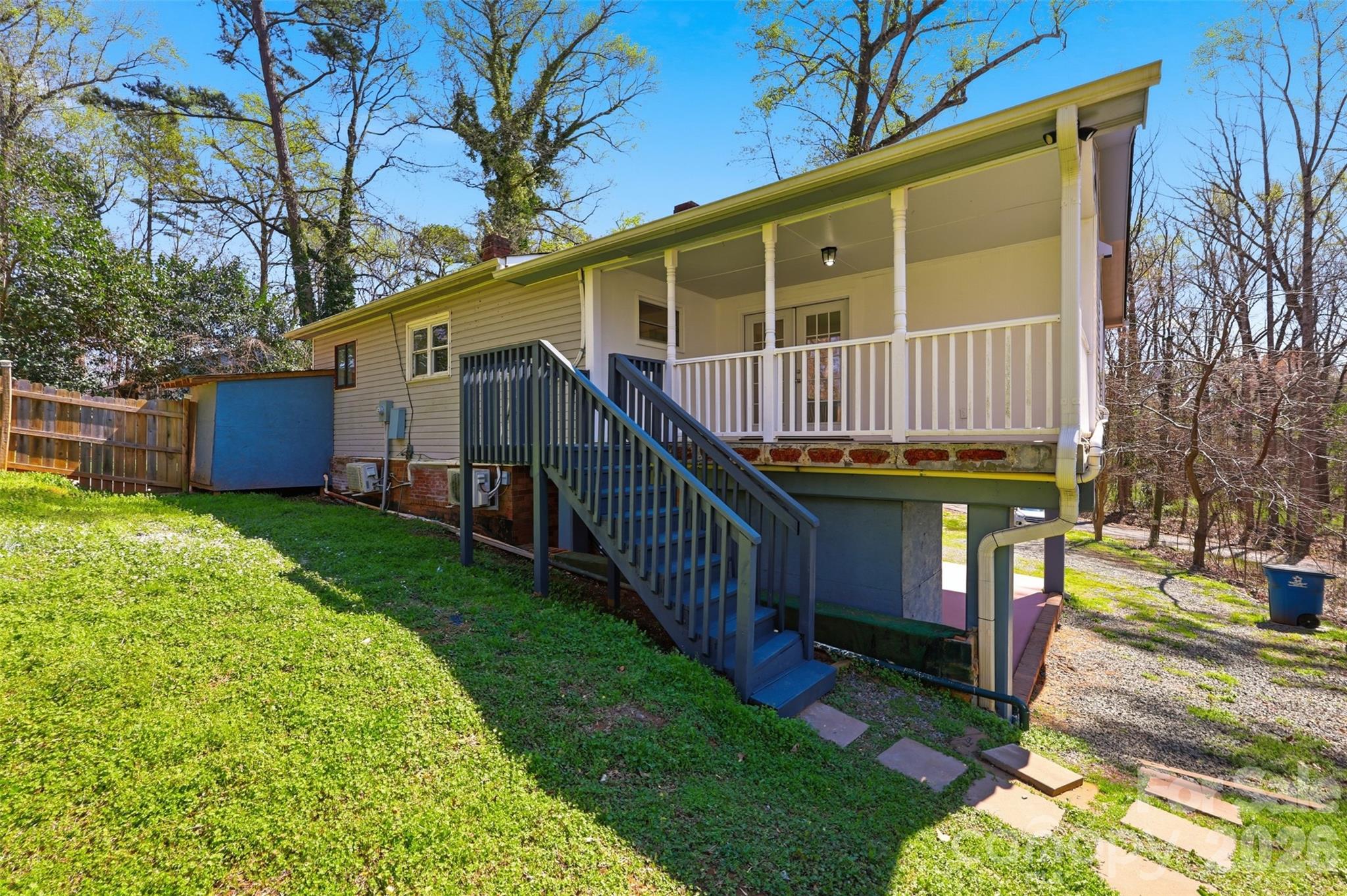 4920 Bright Road — Charlotte
