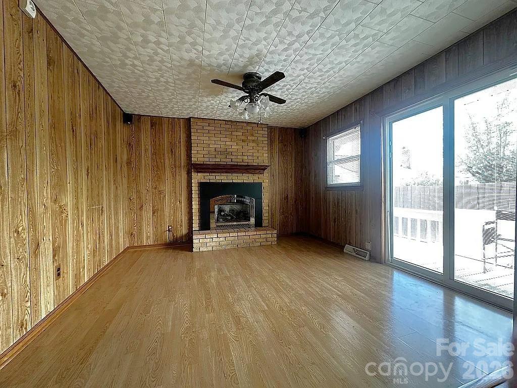 34 Sunset Drive — Brevard