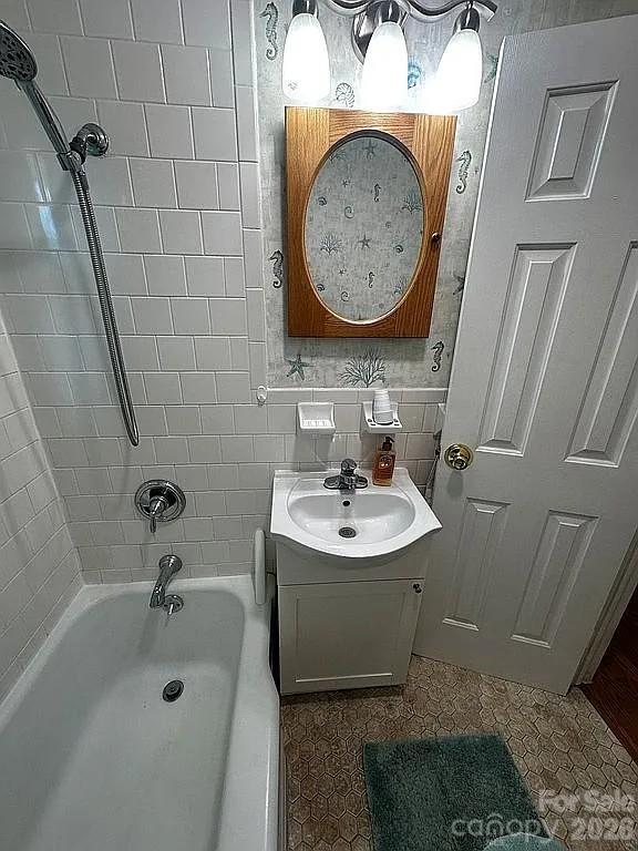 34 Sunset Drive — Brevard