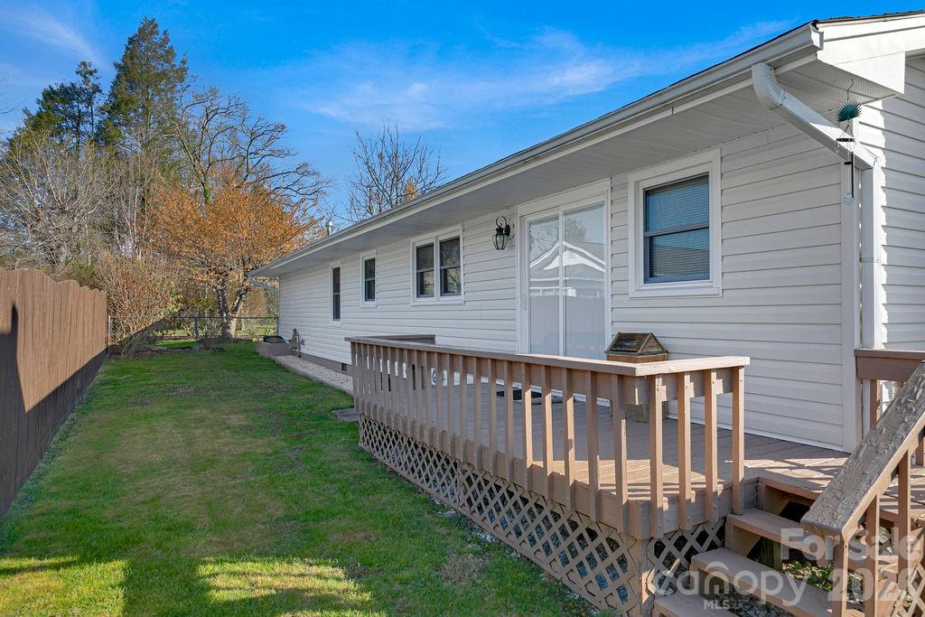 34 Sunset Drive — Brevard