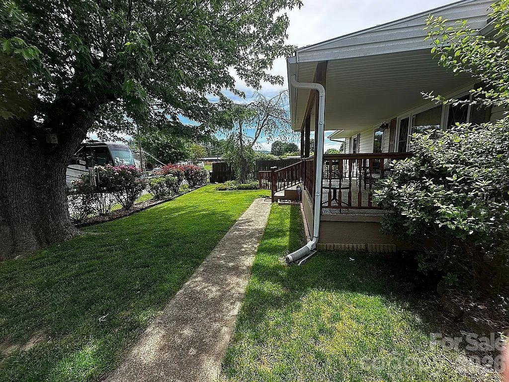 34 Sunset Drive — Brevard