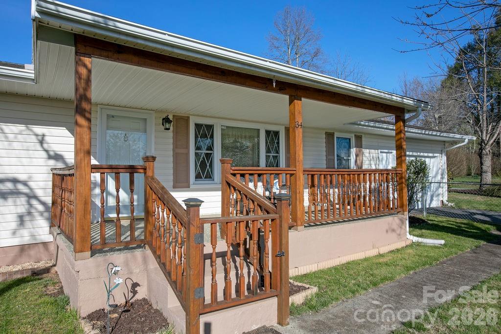 34 Sunset Drive — Brevard