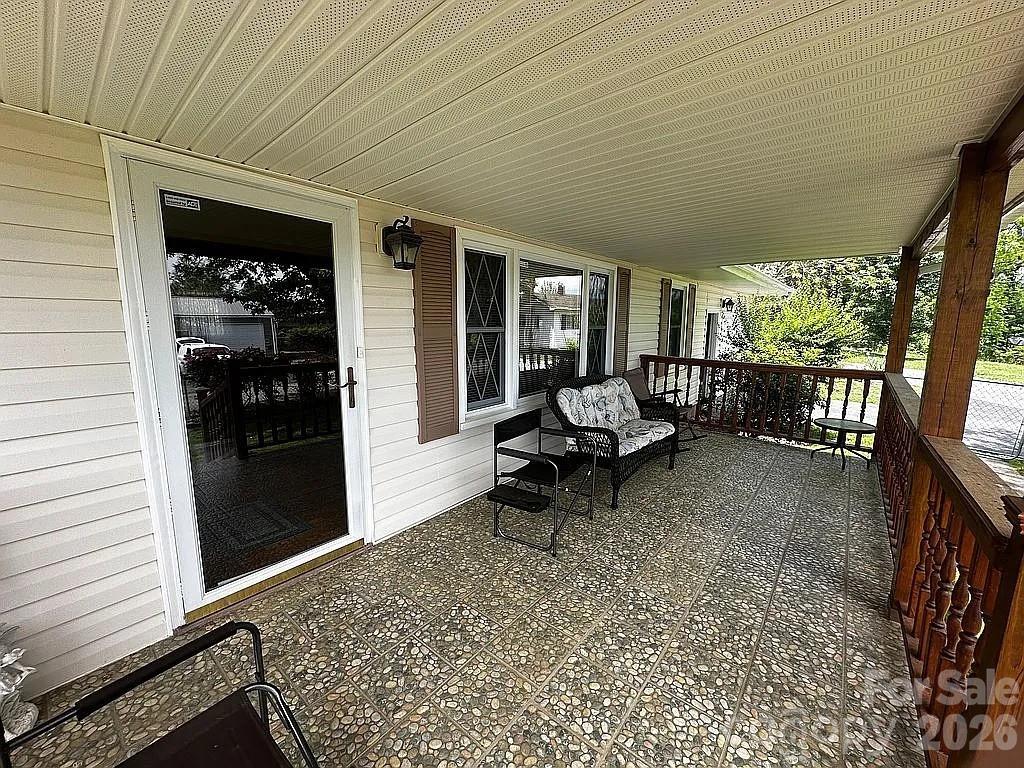 34 Sunset Drive — Brevard