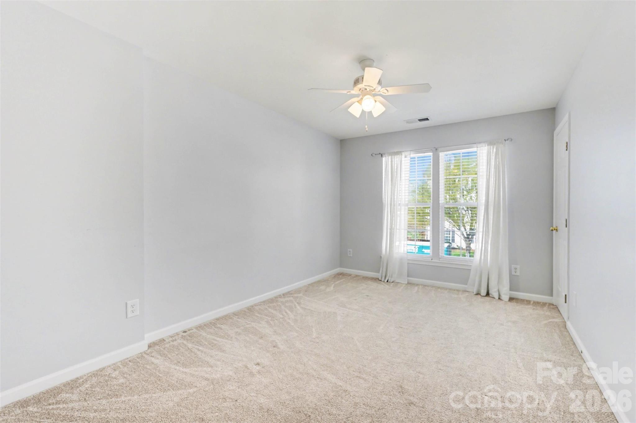 3818 Carl Parmer Drive — Harrisburg