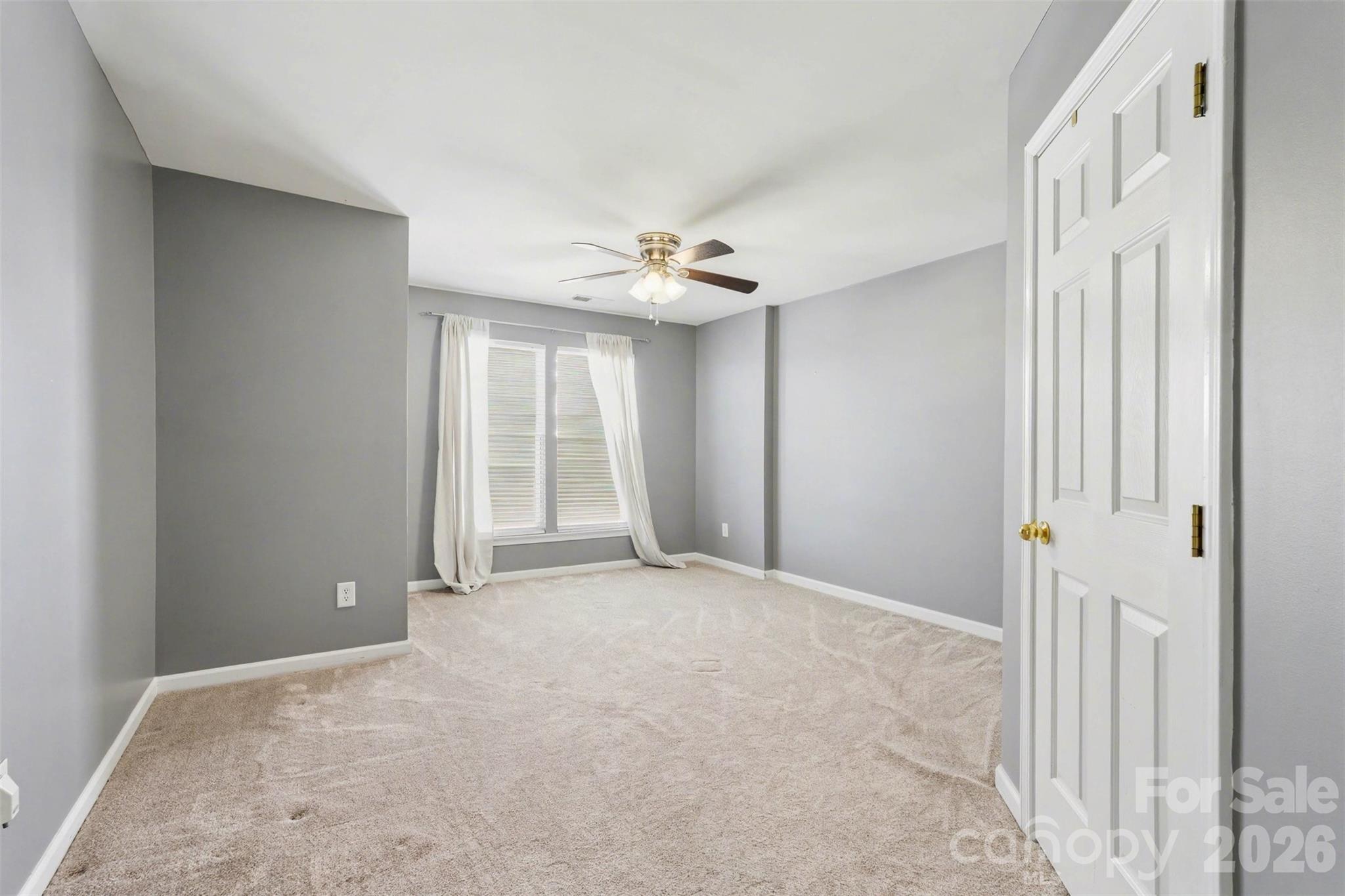 3818 Carl Parmer Drive — Harrisburg