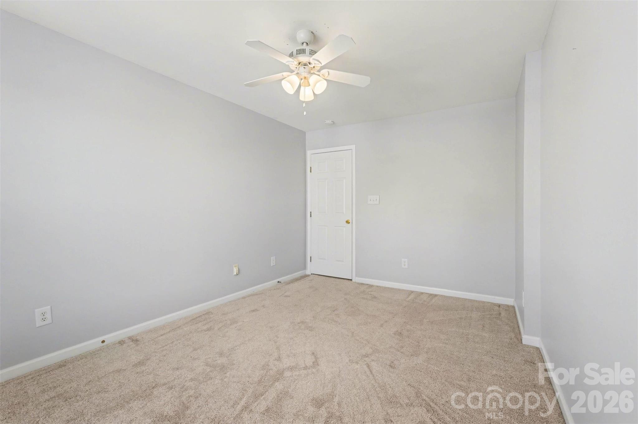 3818 Carl Parmer Drive — Harrisburg