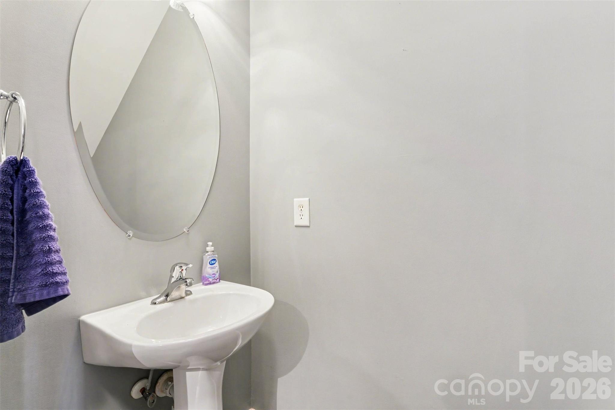 3818 Carl Parmer Drive — Harrisburg
