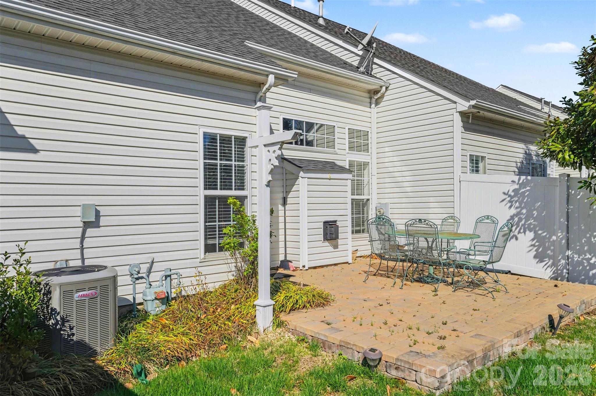 3818 Carl Parmer Drive — Harrisburg