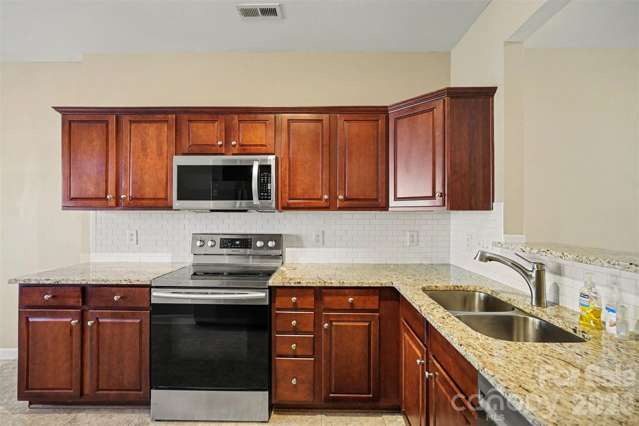 3818 Carl Parmer Drive — Harrisburg