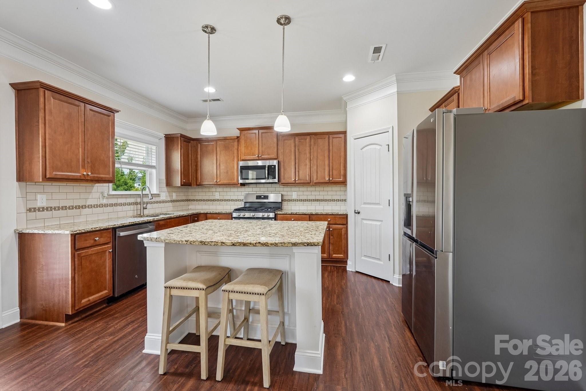 2609 Lakefront Drive — Belmont