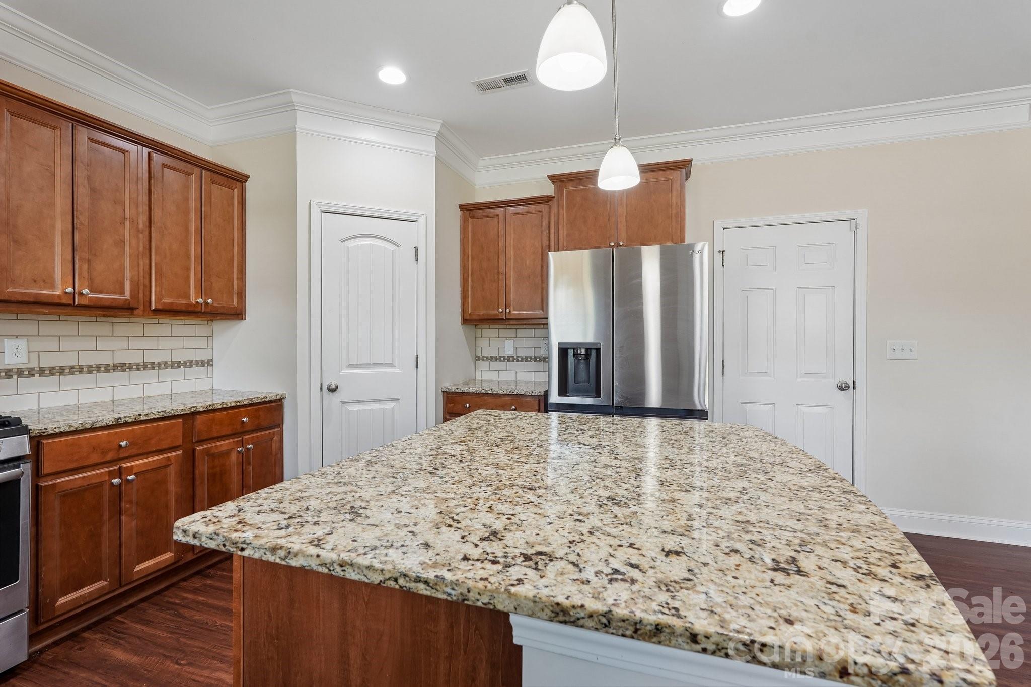 2609 Lakefront Drive — Belmont