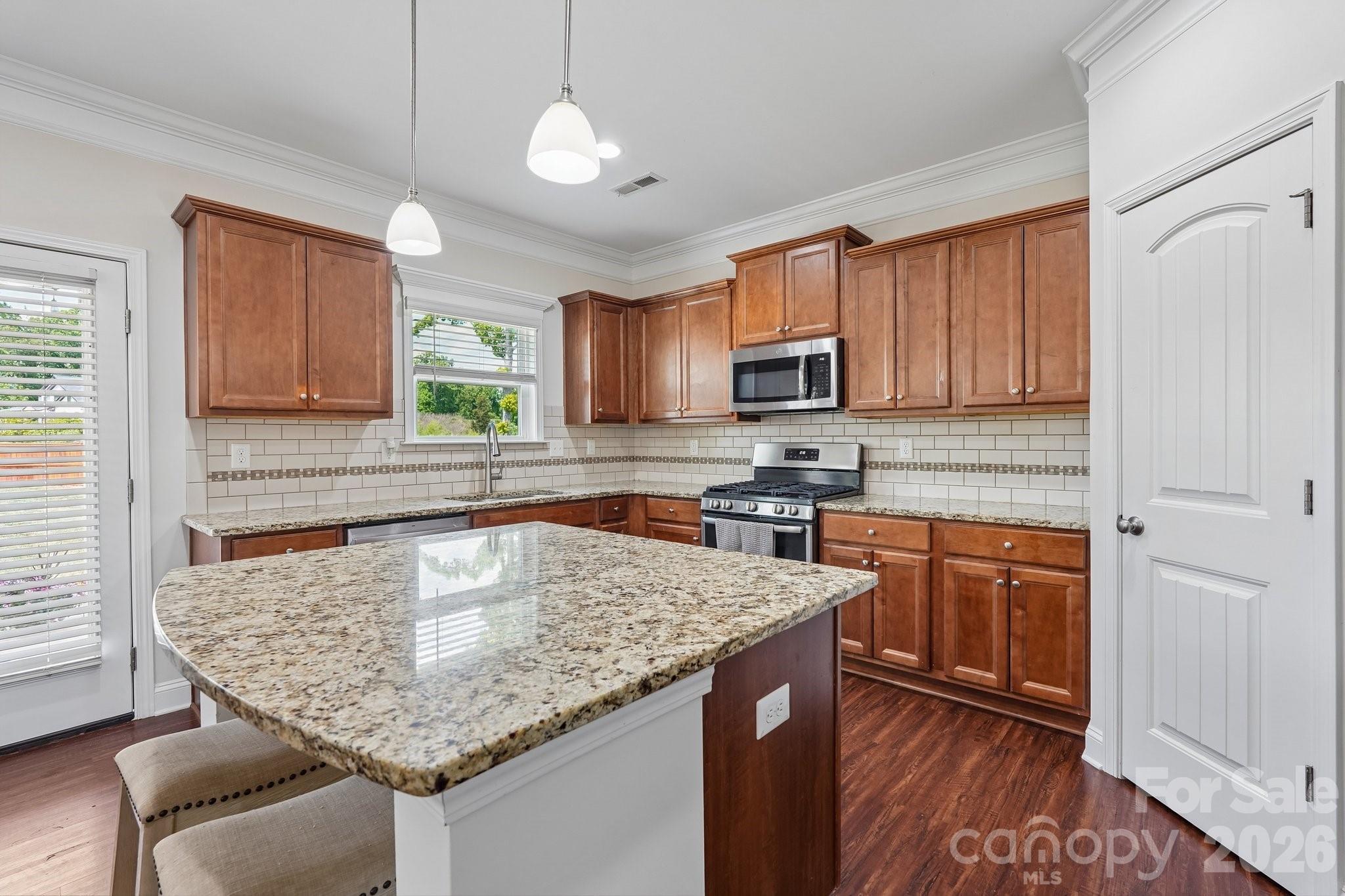 2609 Lakefront Drive — Belmont