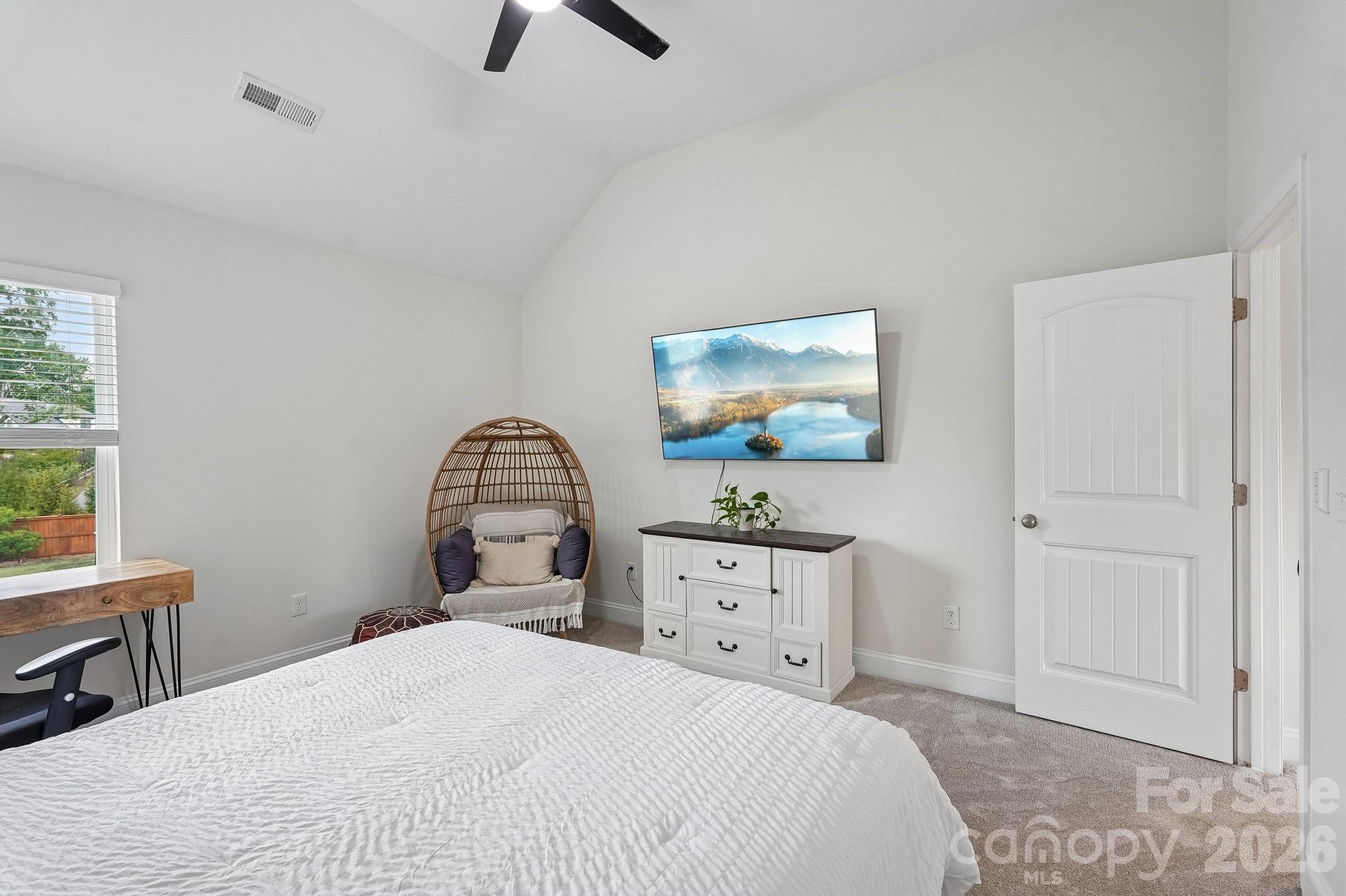 2609 Lakefront Drive — Belmont
