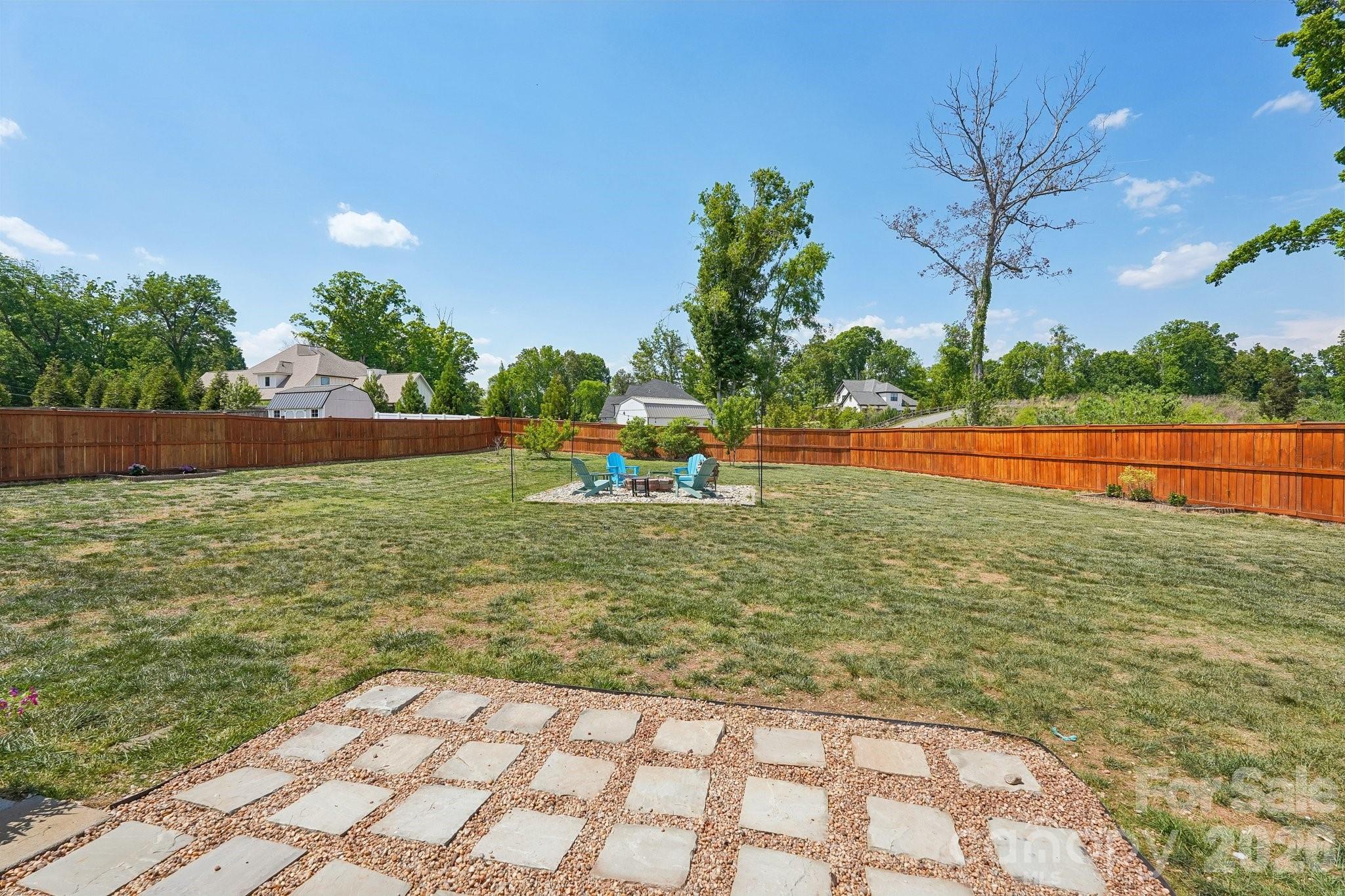 2609 Lakefront Drive — Belmont