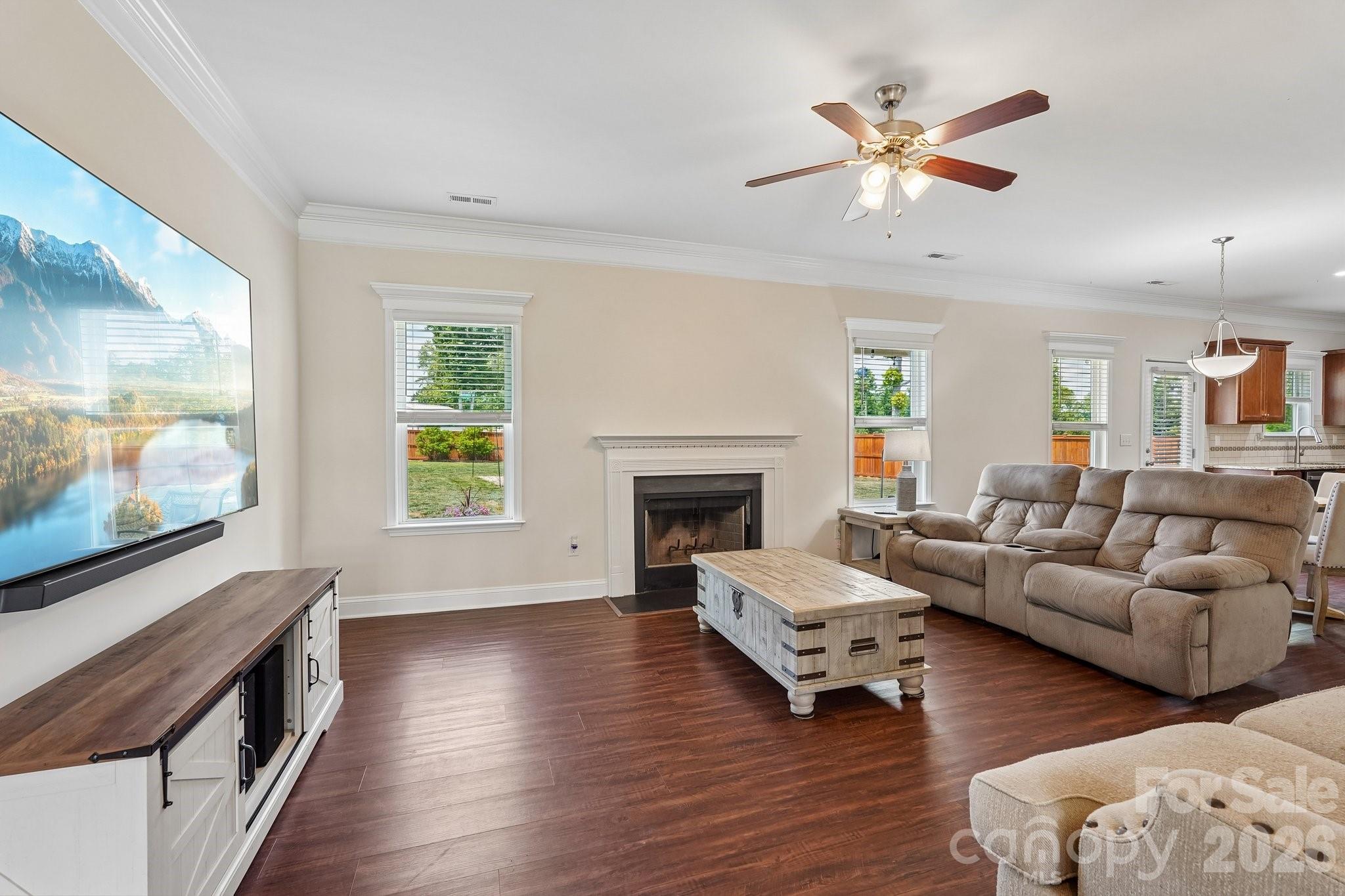 2609 Lakefront Drive — Belmont