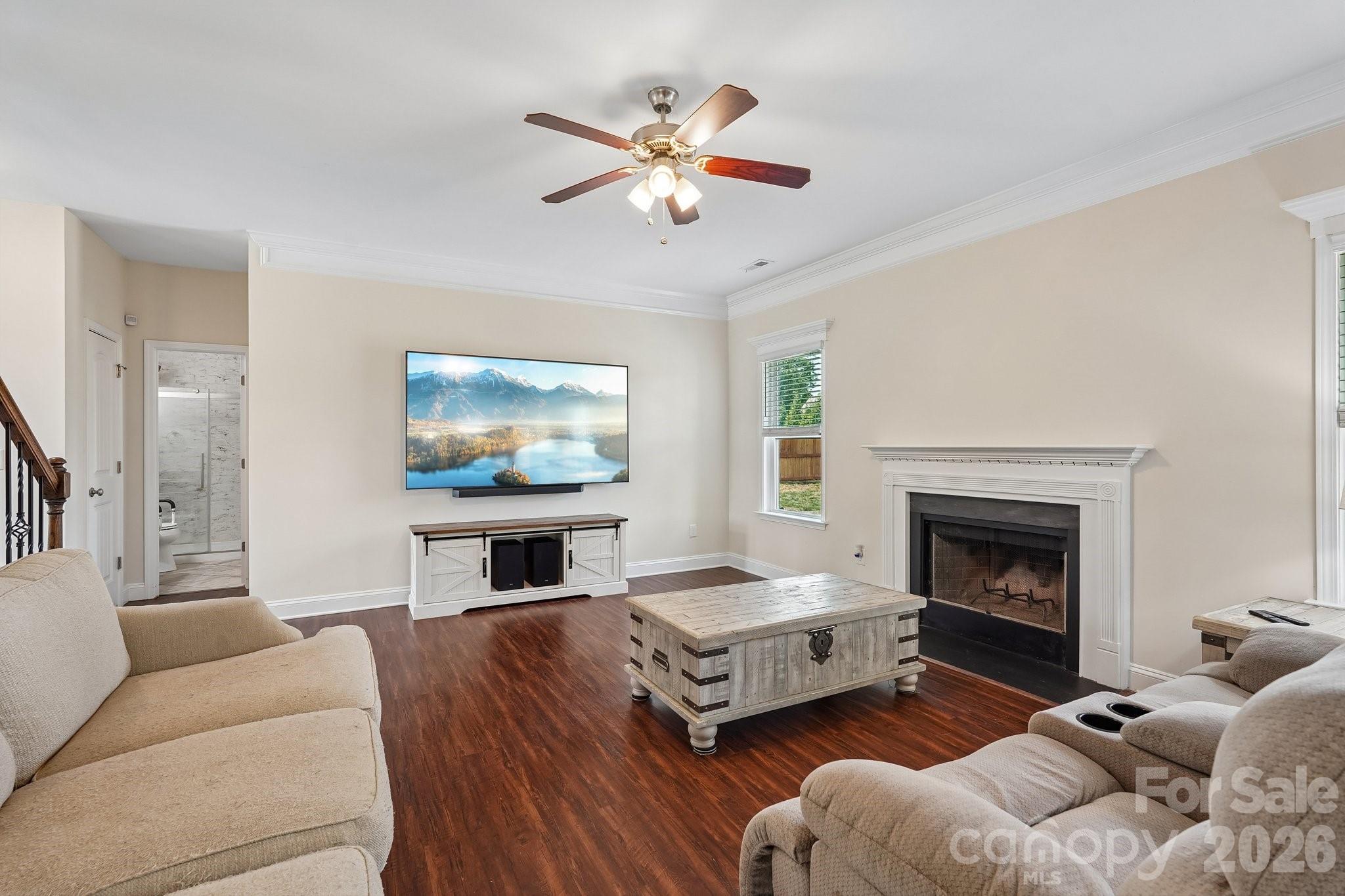 2609 Lakefront Drive — Belmont