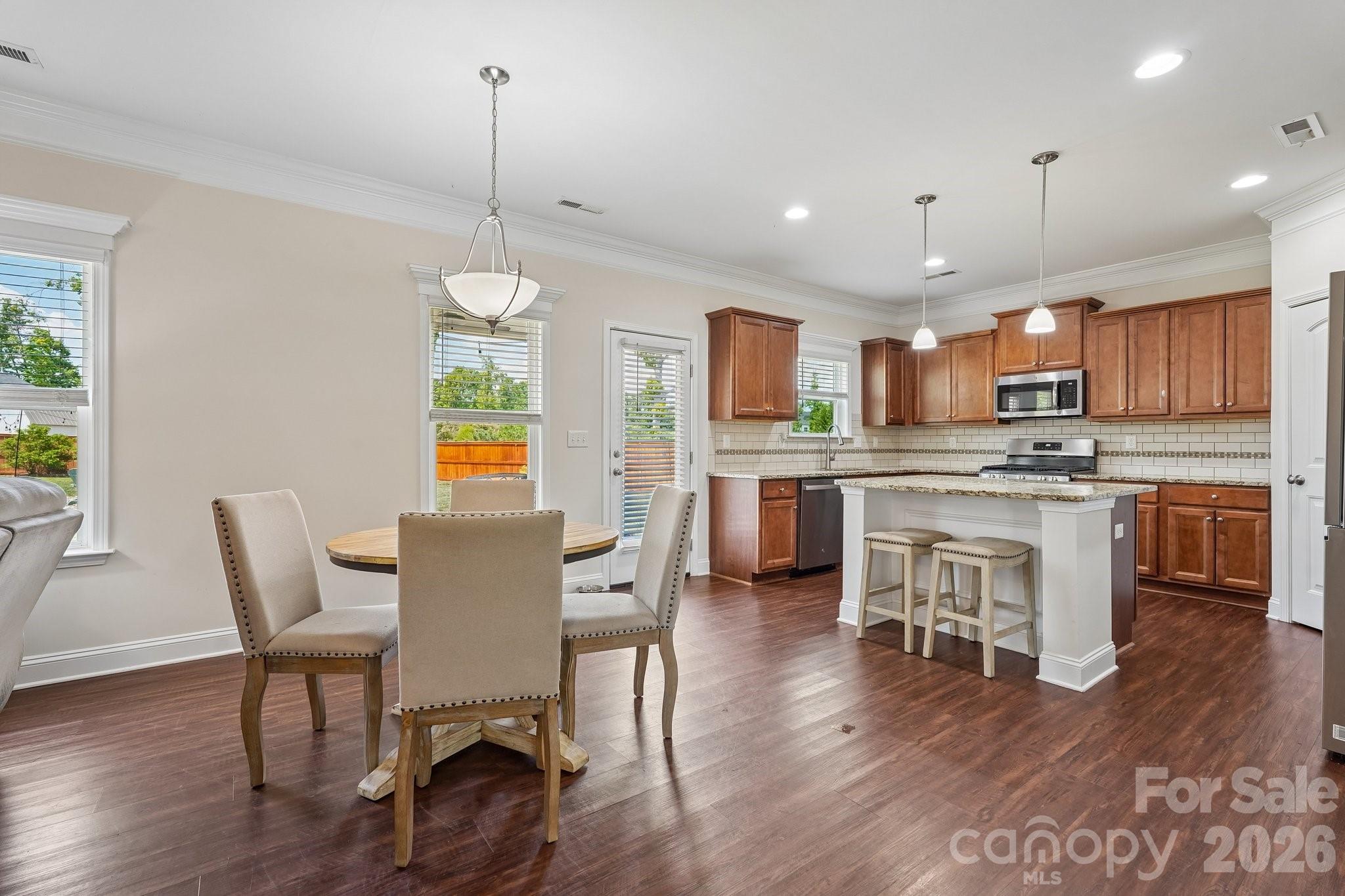 2609 Lakefront Drive — Belmont