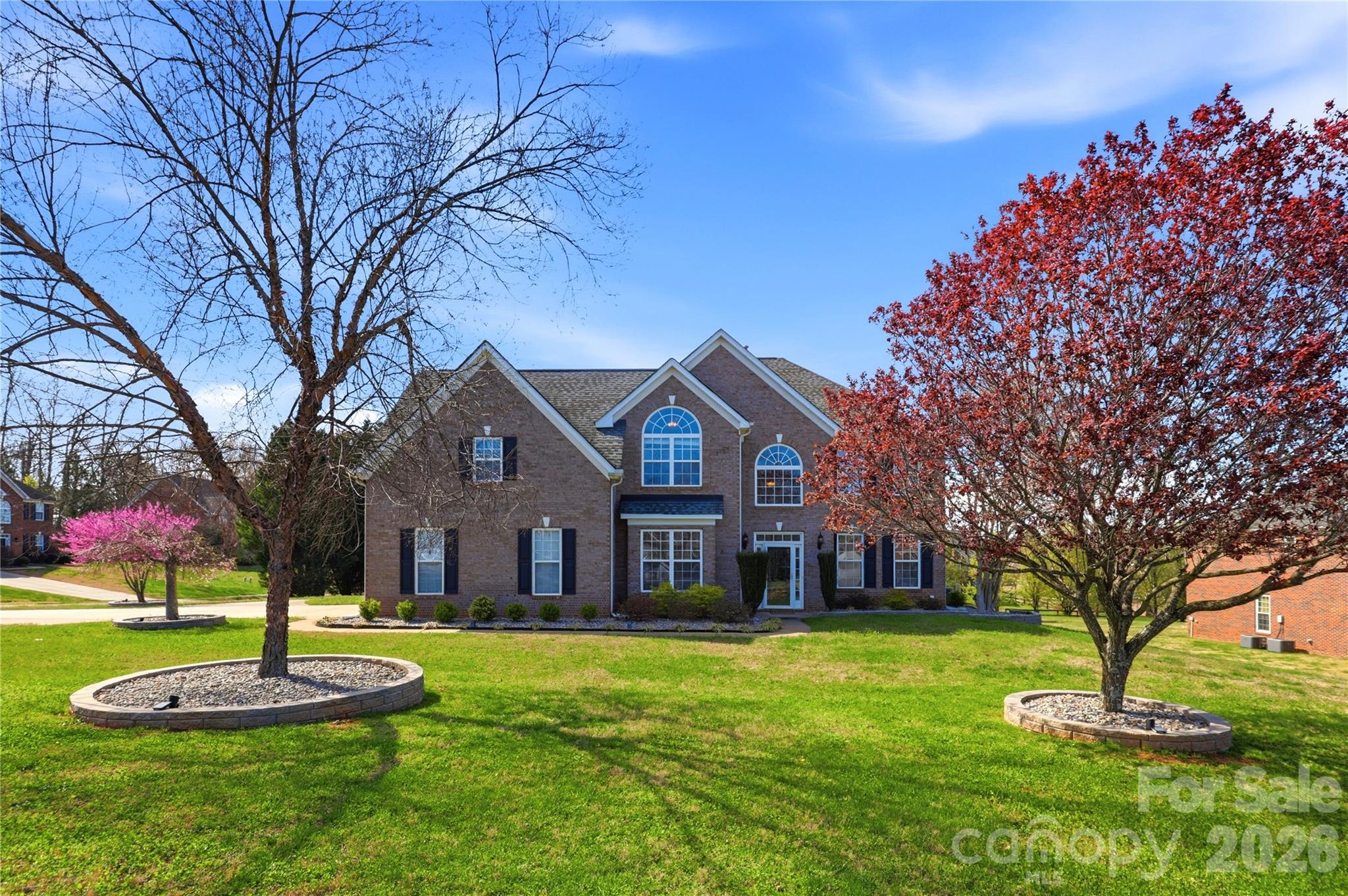 105 Summer Breeze Court — Statesville