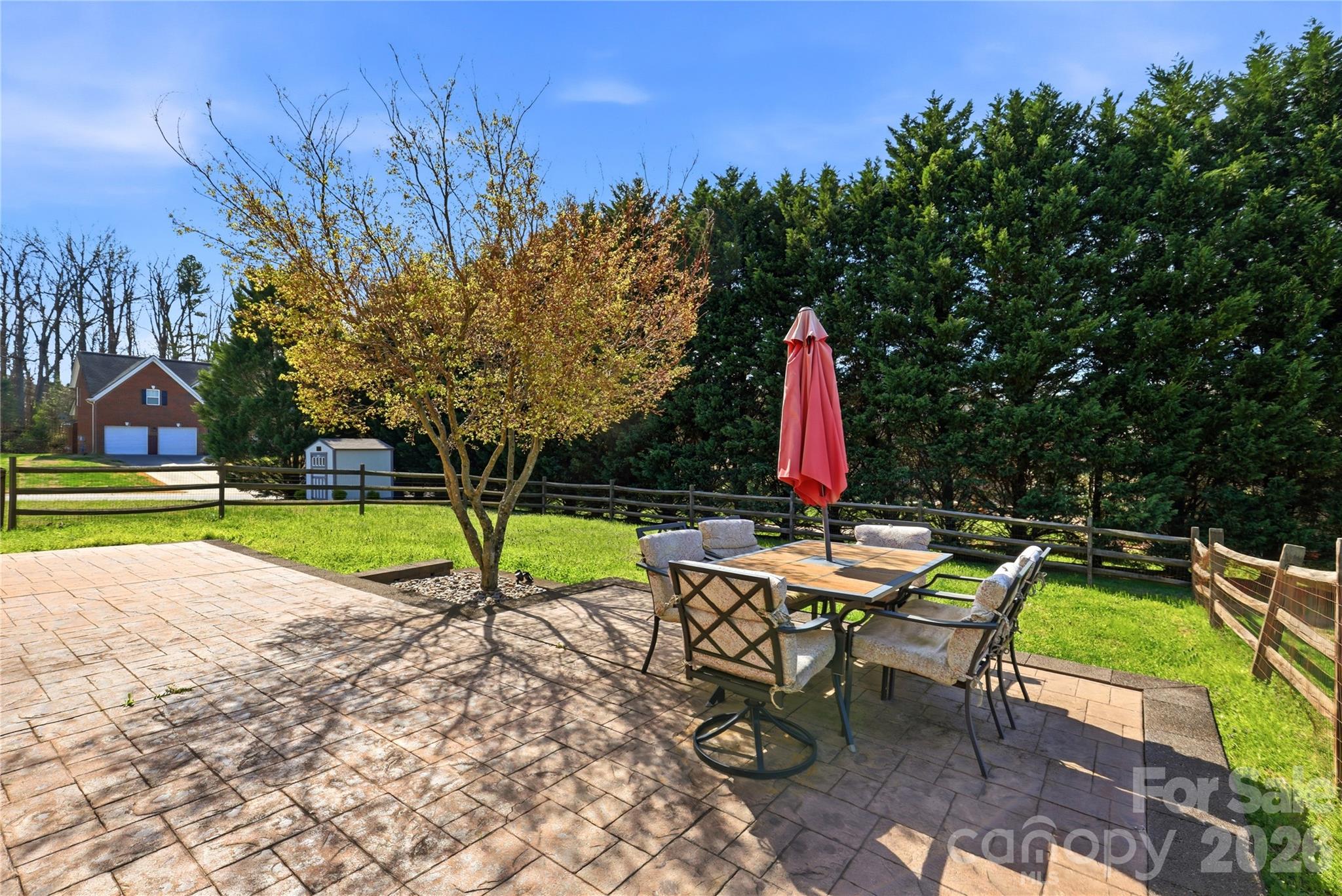 105 Summer Breeze Court — Statesville