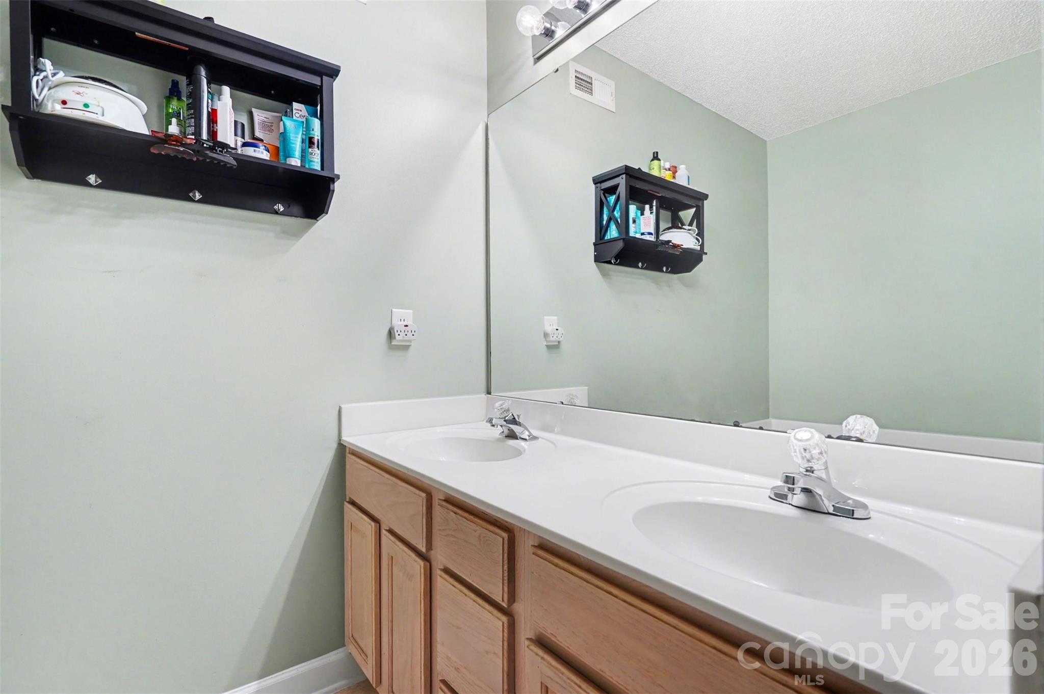 4520 Capstone Drive — Monroe