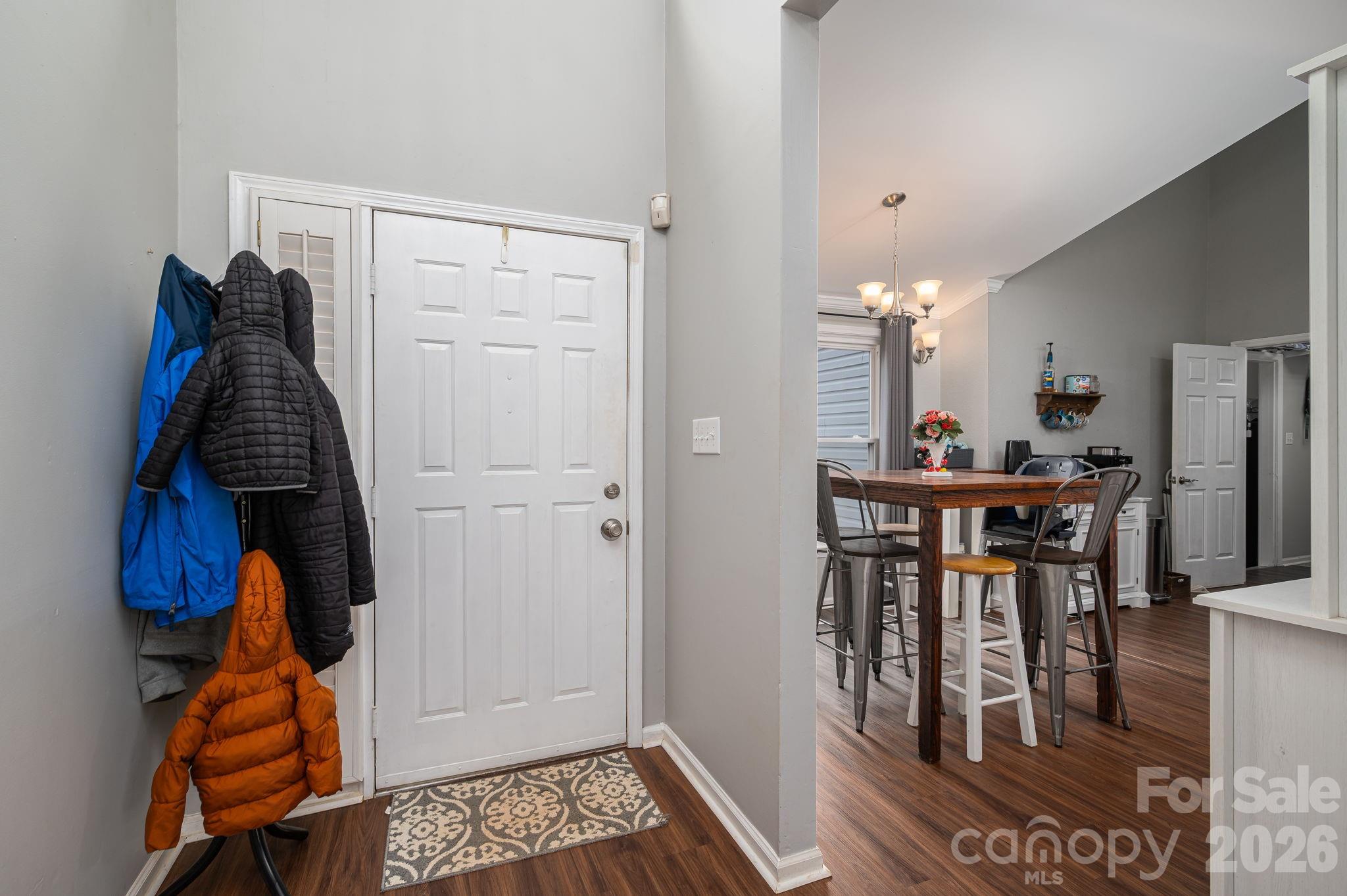 3005 Irish Street — Newton