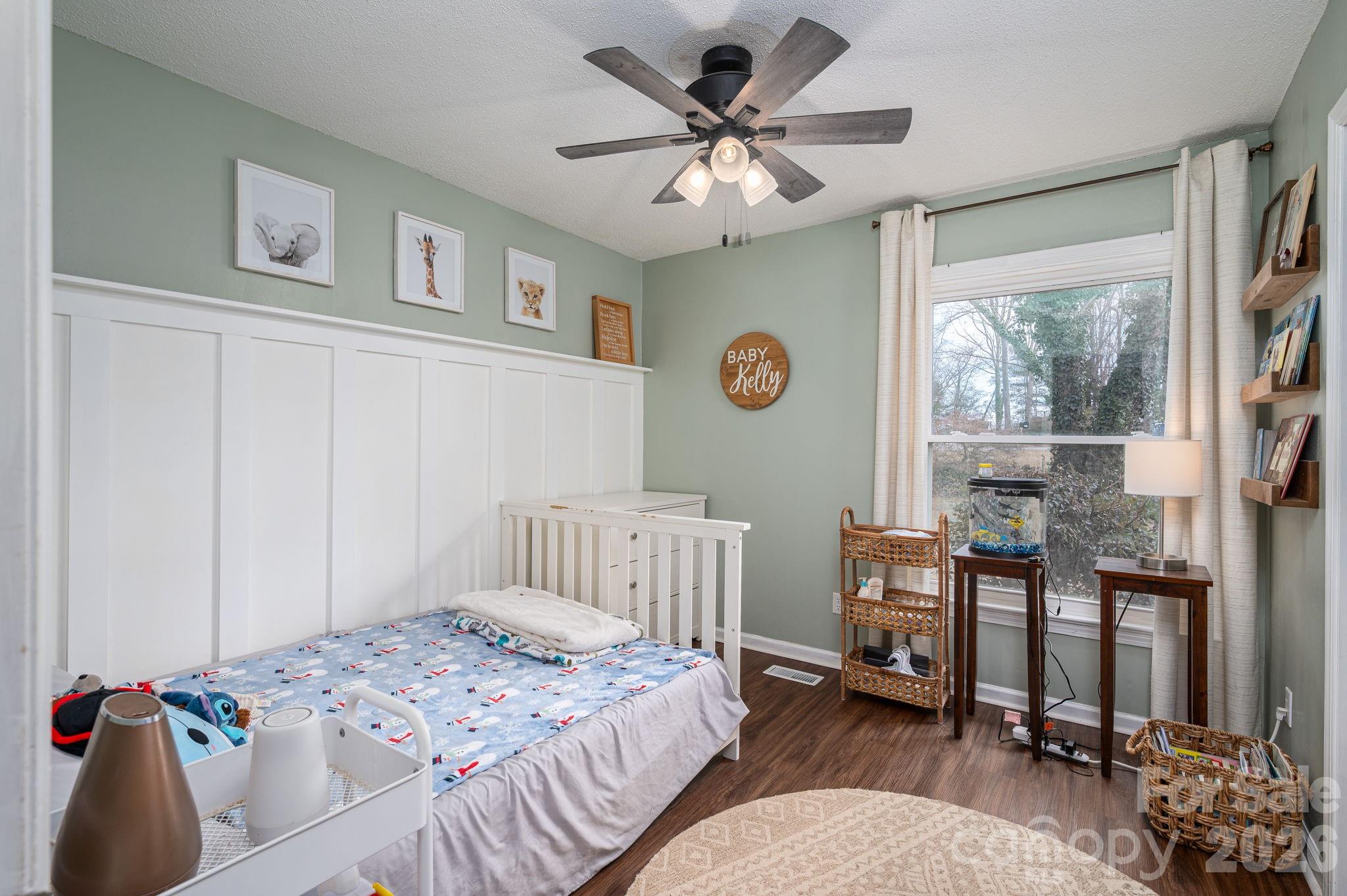 3005 Irish Street — Newton