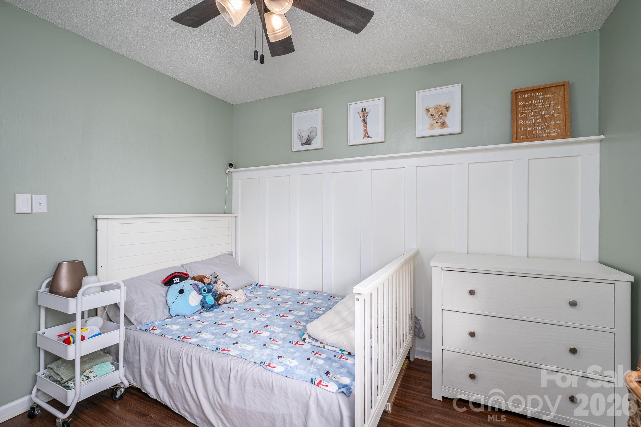 3005 Irish Street — Newton
