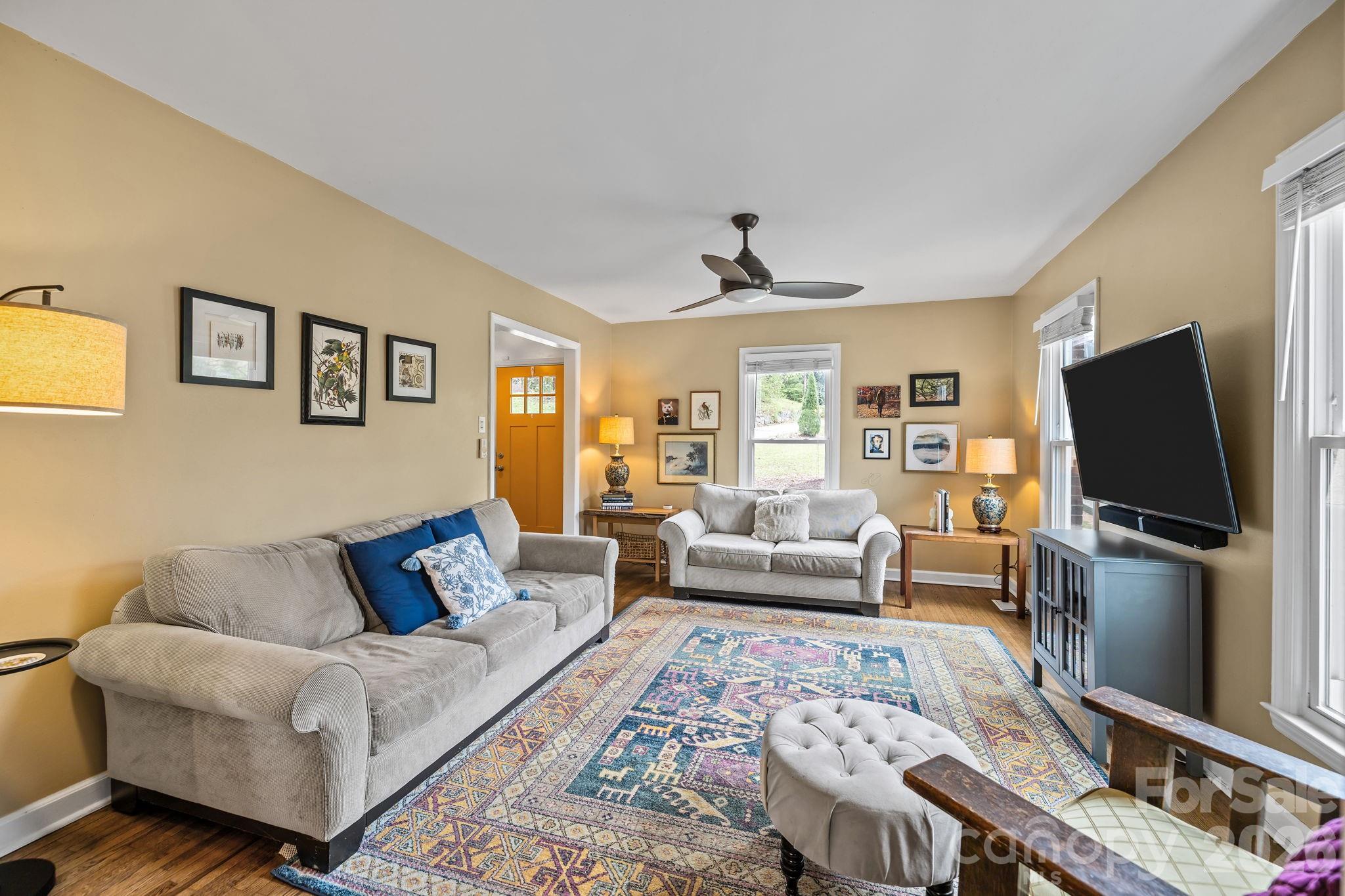3319 Tyrone Drive — Charlotte