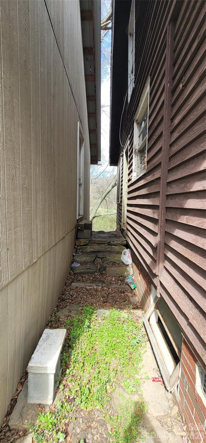 1939 River Road — Lincolnton