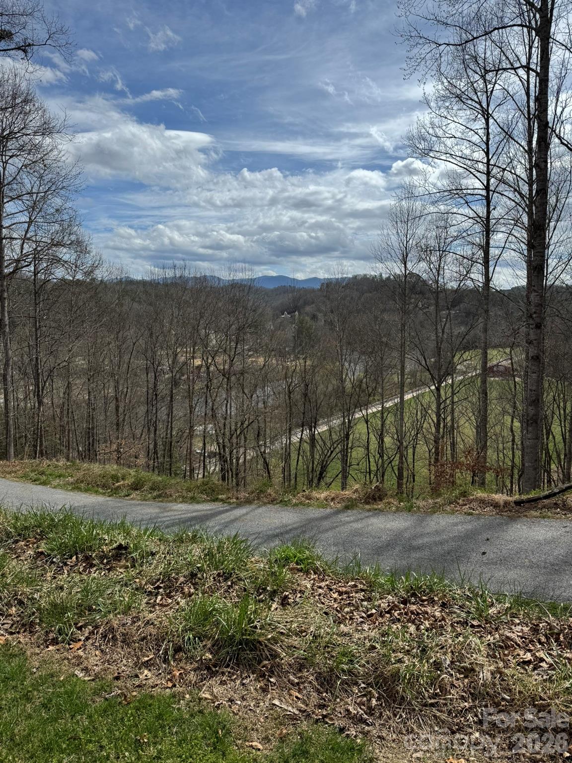 470 Ela Lane — Bryson City