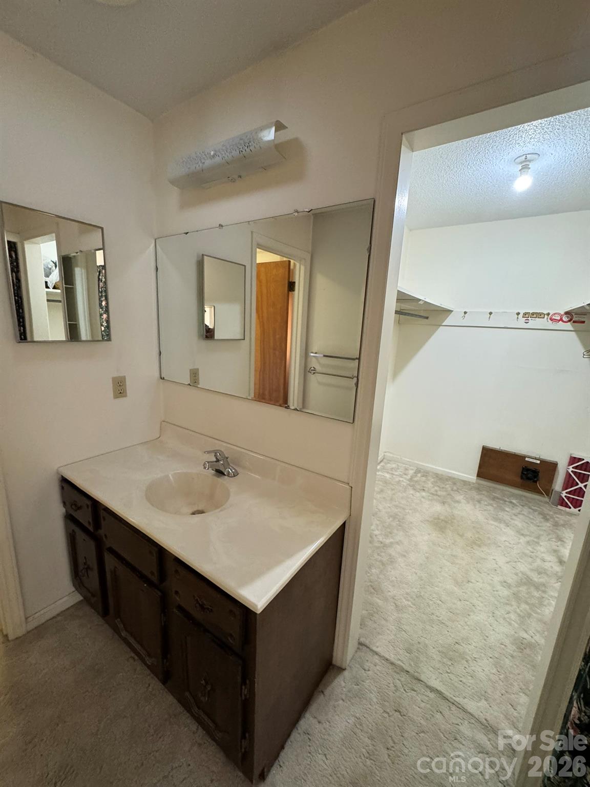 470 Ela Lane — Bryson City