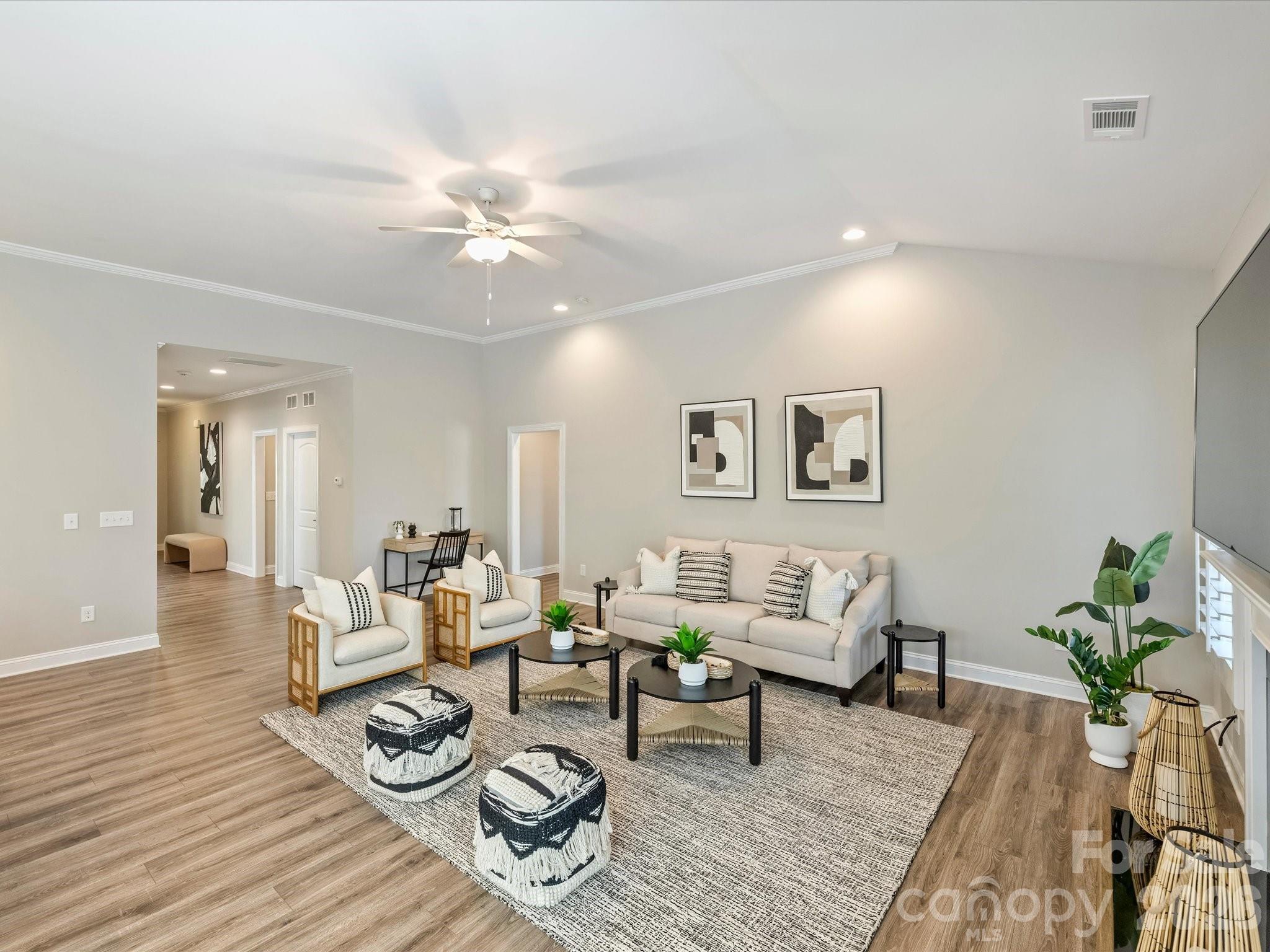 531 Trillium Way — Belmont