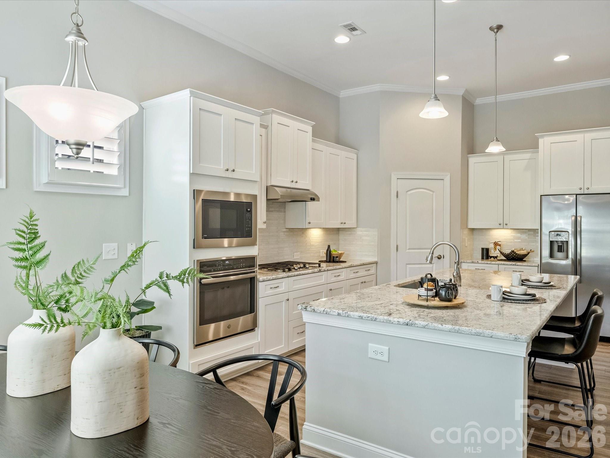 531 Trillium Way — Belmont