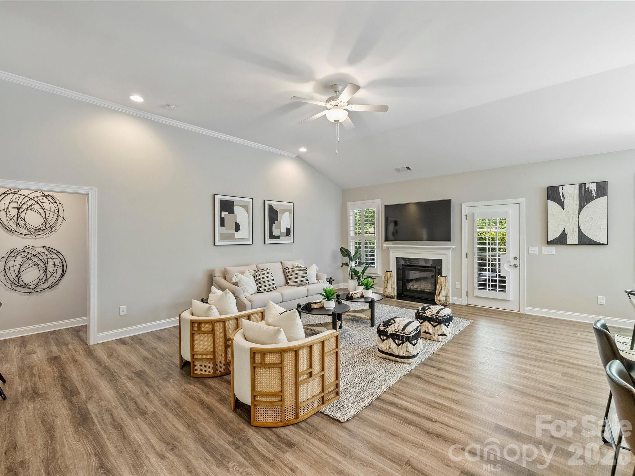 531 Trillium Way — Belmont