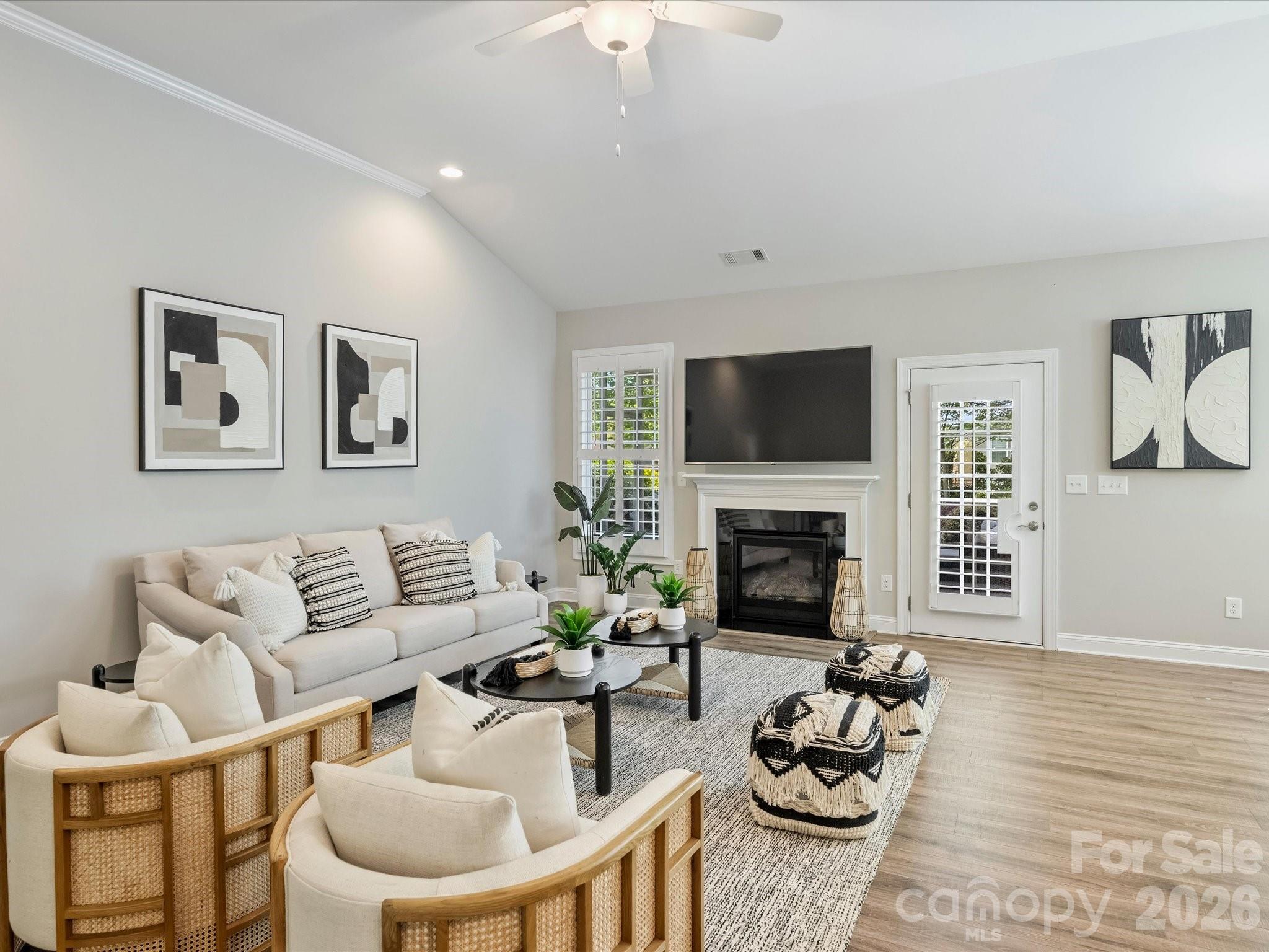 531 Trillium Way — Belmont