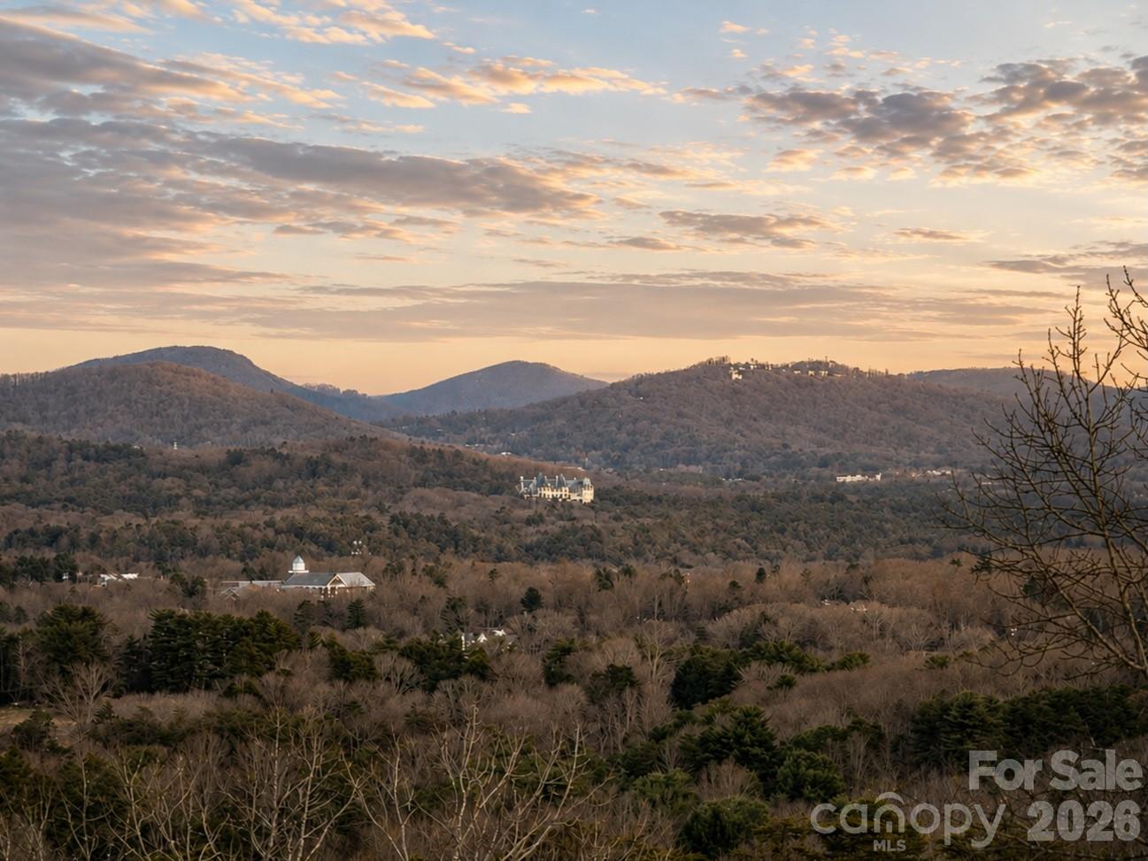 17 Denali Drive — Asheville
