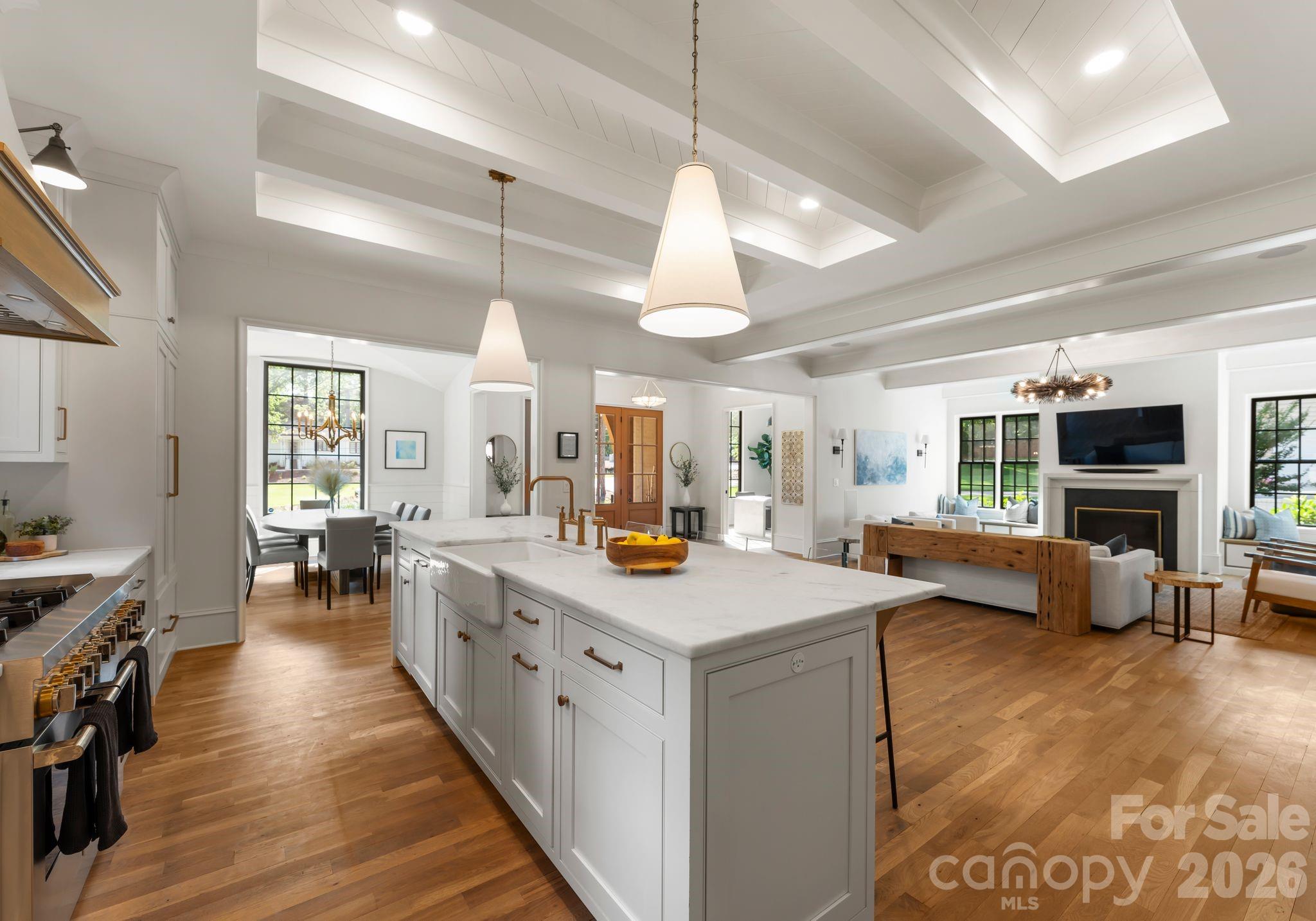 5625 Timber Lane — Charlotte