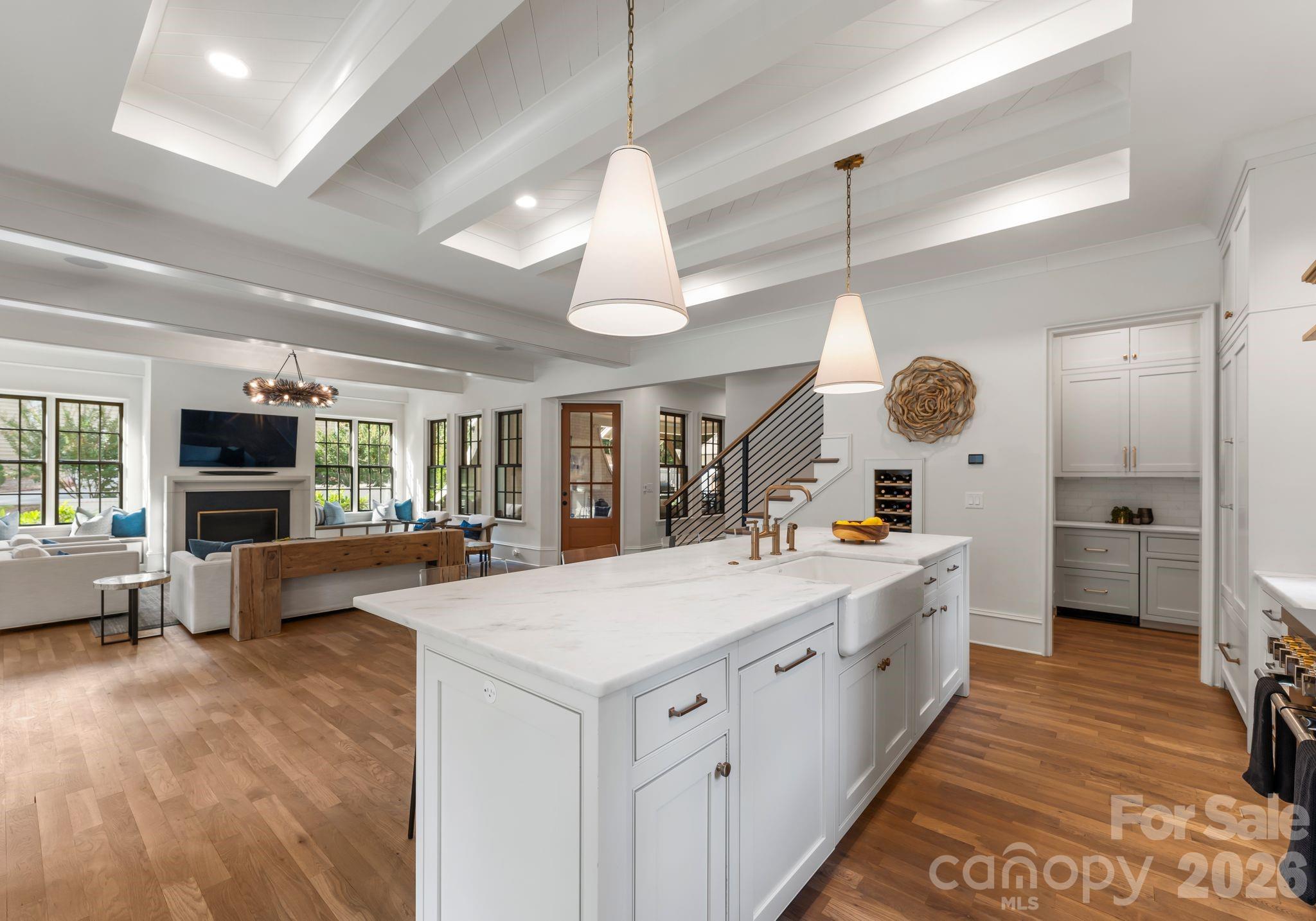 5625 Timber Lane — Charlotte