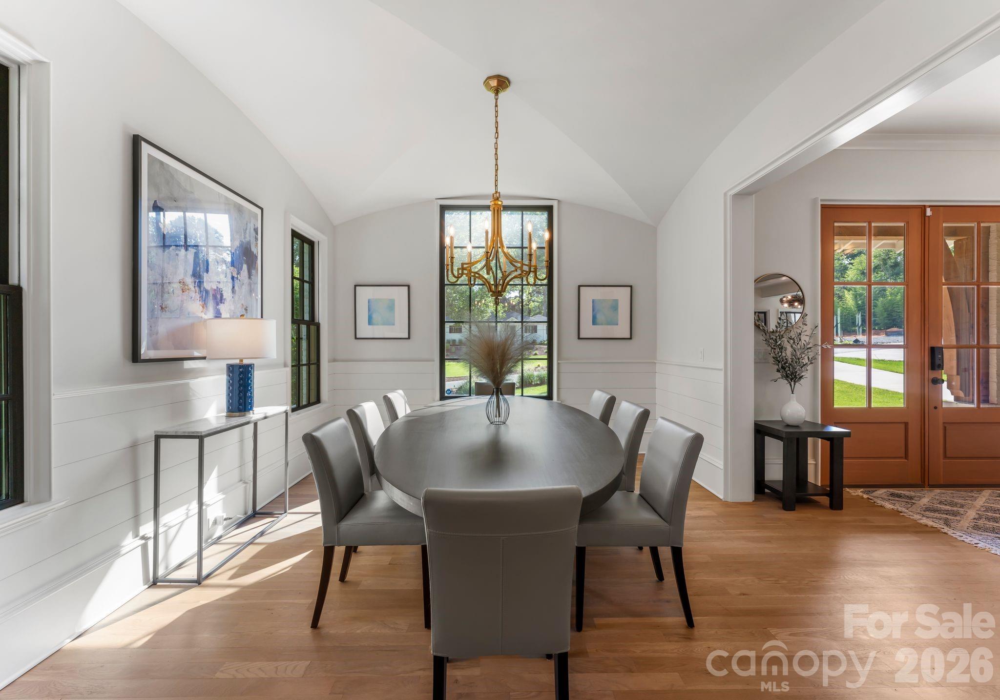 5625 Timber Lane — Charlotte
