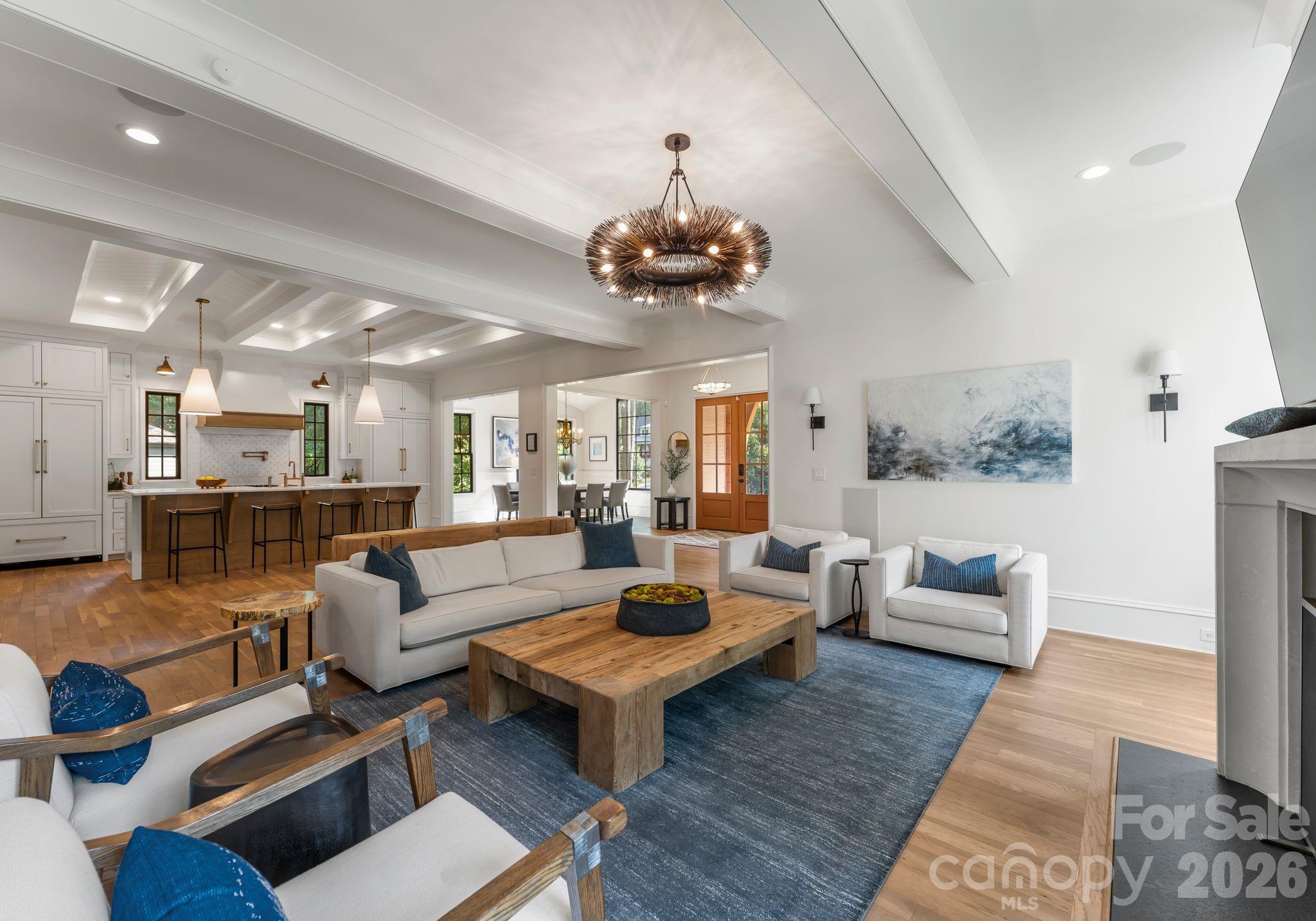 5625 Timber Lane — Charlotte