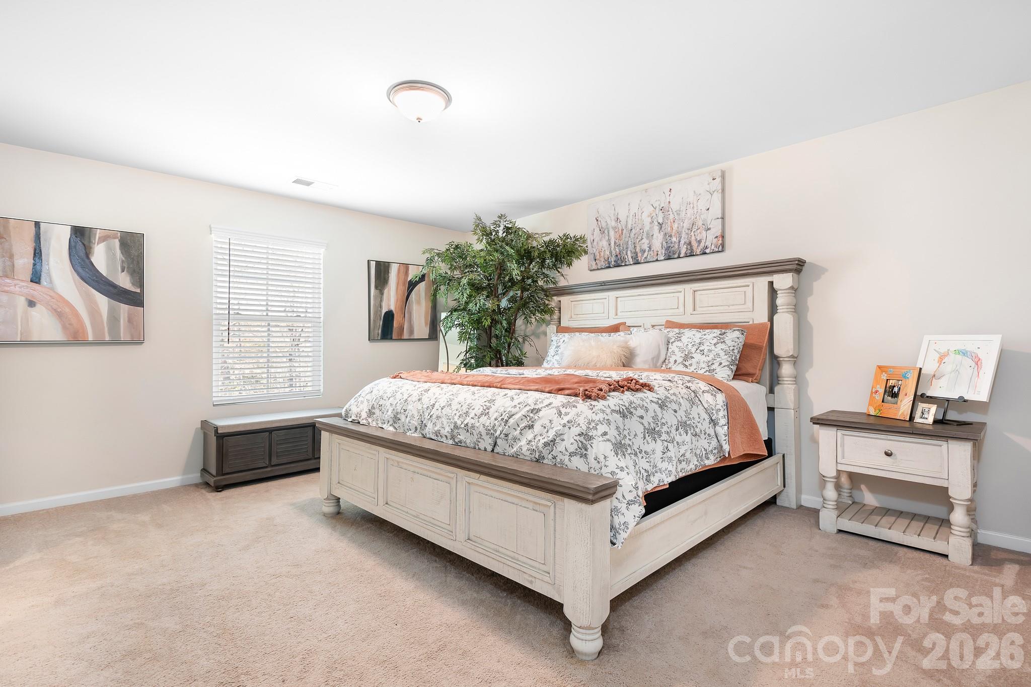 210 Silver Oak Circle — Rockwell