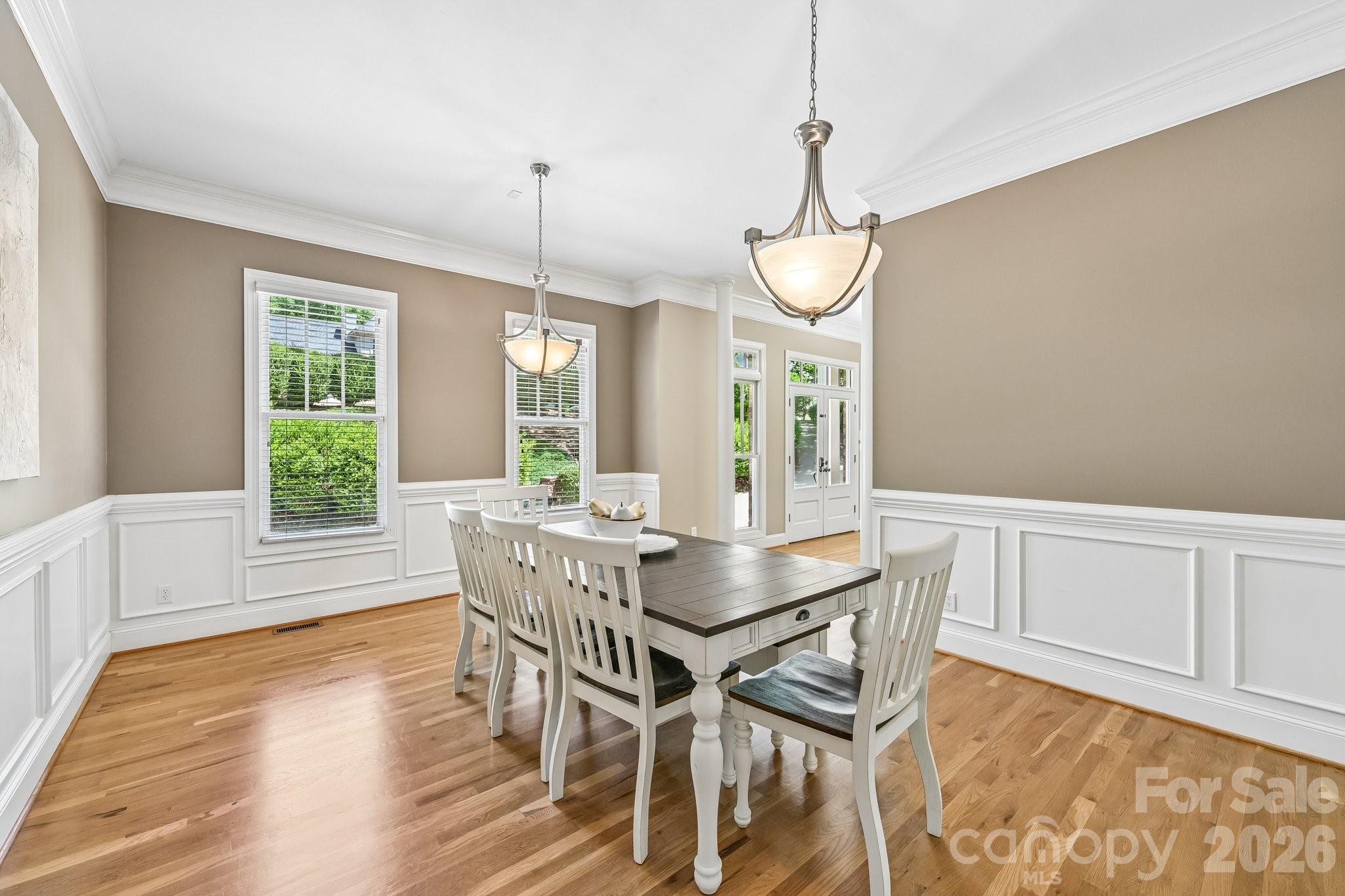 209 37th Avenue Place NW — Hickory