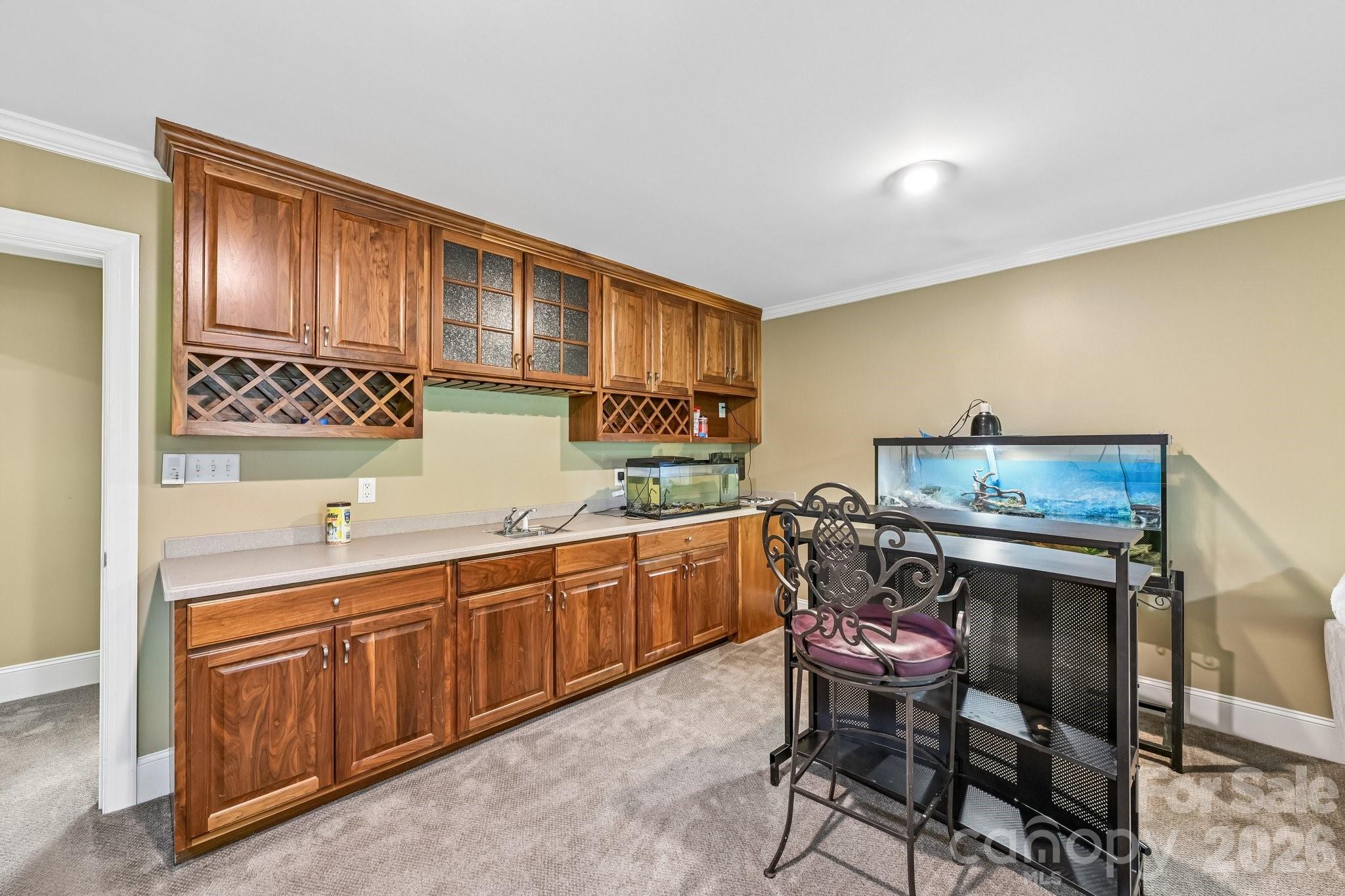 209 37th Avenue Place NW — Hickory