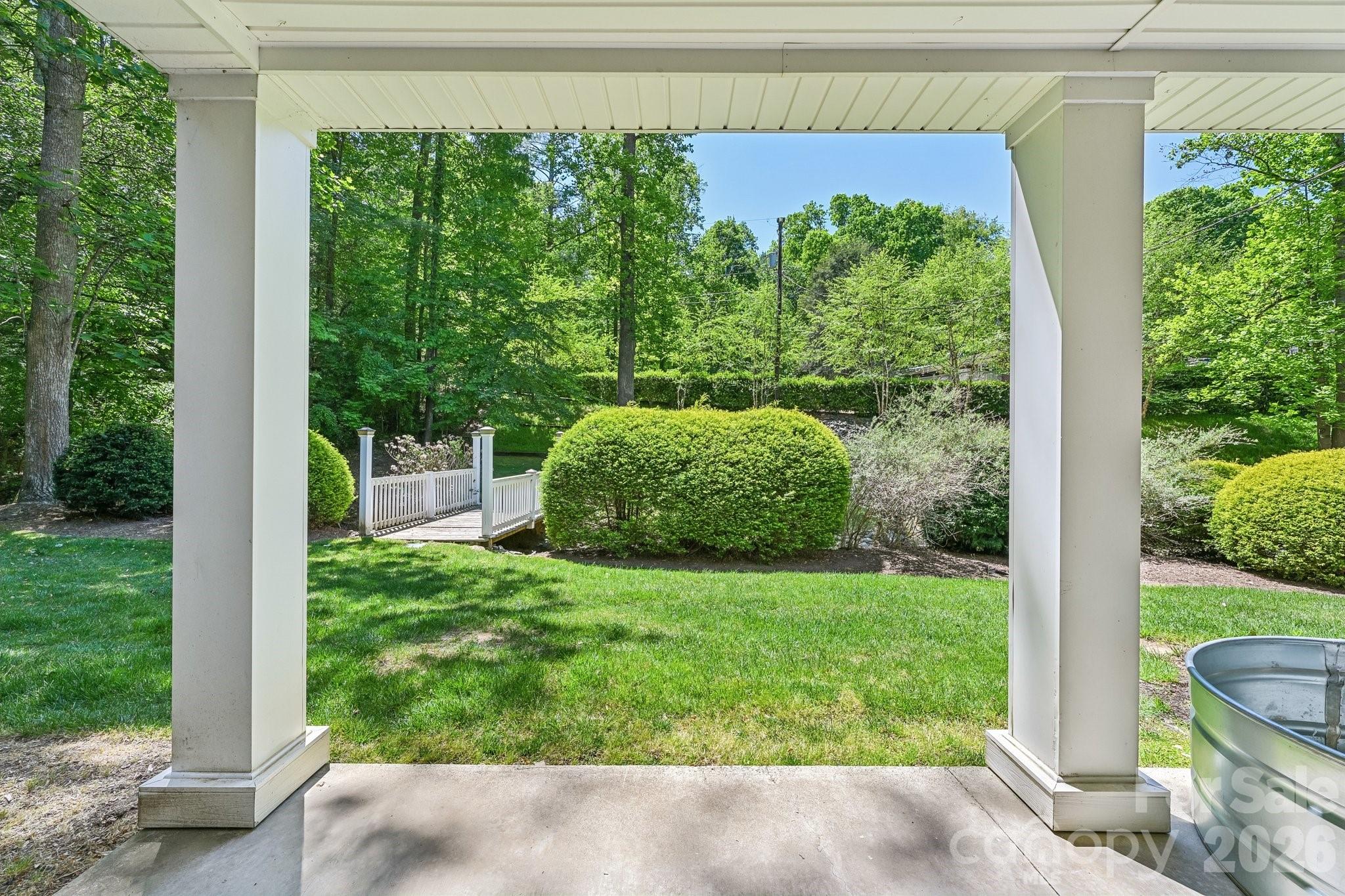 209 37th Avenue Place NW — Hickory